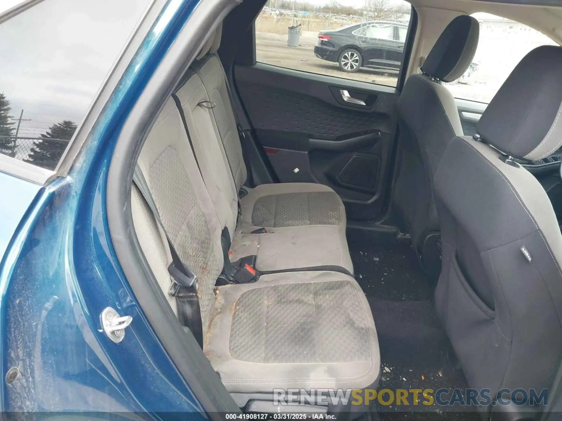 8 fotografías del automóvil dañado 1FMCU9G64LUC50432 FORD ESCAPE 2020