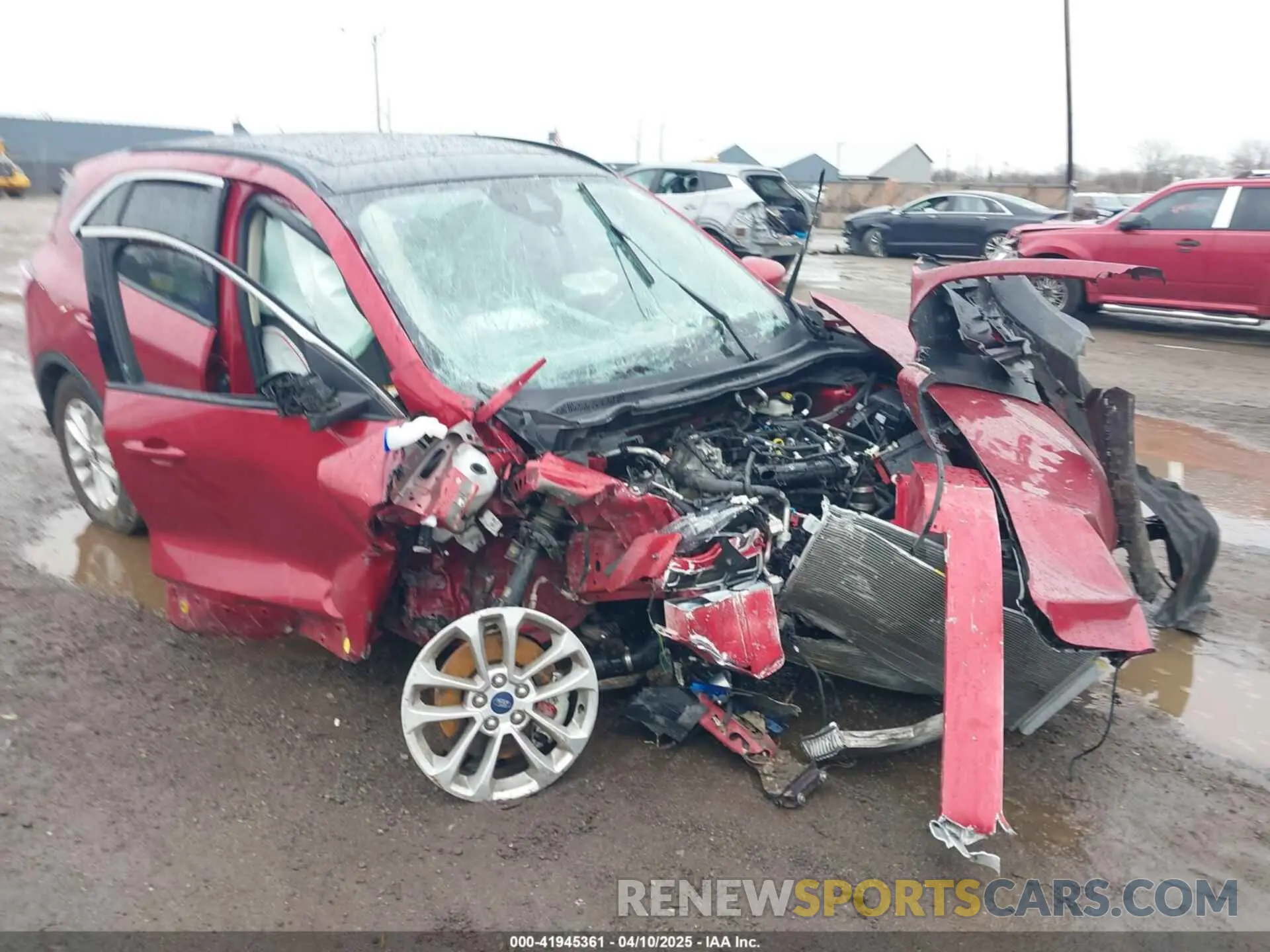 6 fotografías del automóvil dañado 1FMCU9G64LUC53007 FORD ESCAPE 2020