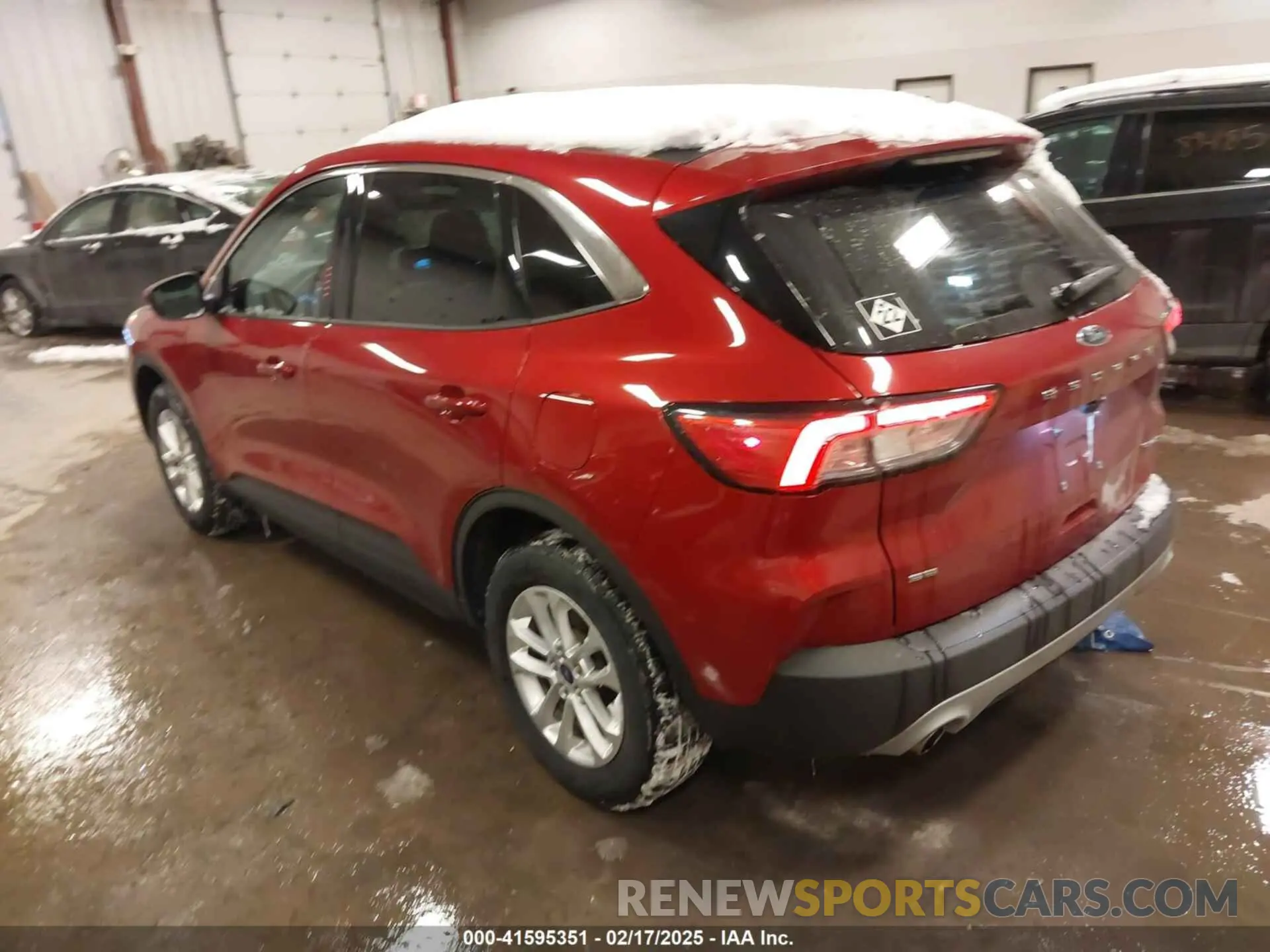 3 fotografías del automóvil dañado 1FMCU9G64LUC66498 FORD ESCAPE 2020