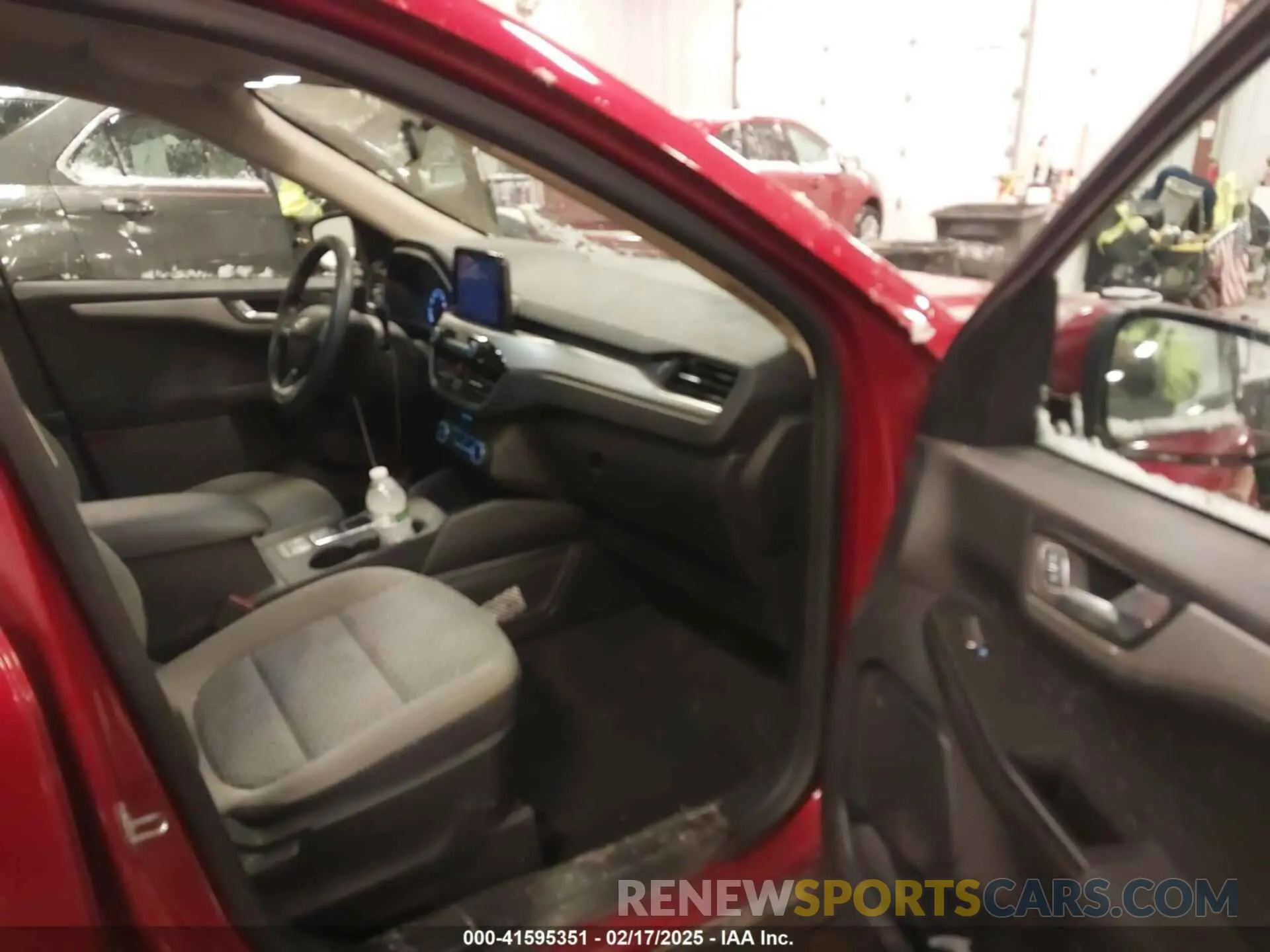 5 fotografías del automóvil dañado 1FMCU9G64LUC66498 FORD ESCAPE 2020