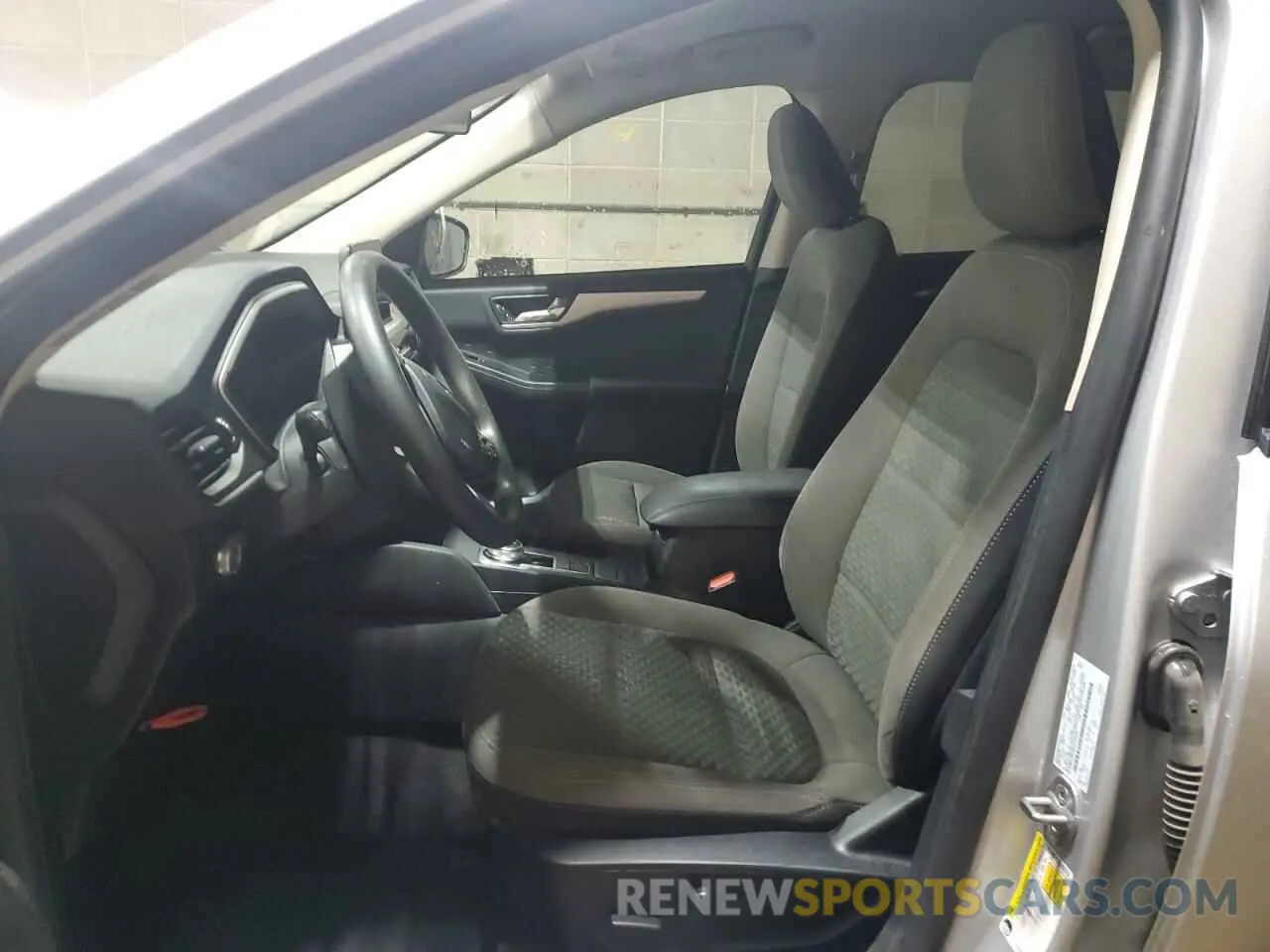 7 fotografías del automóvil dañado 1FMCU9G65LUA59408 FORD ESCAPE 2020