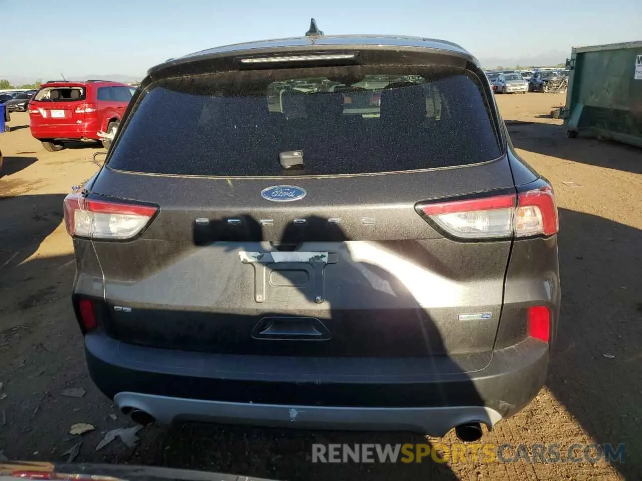 6 fotografías del automóvil dañado 1FMCU9G65LUA69632 FORD ESCAPE 2020