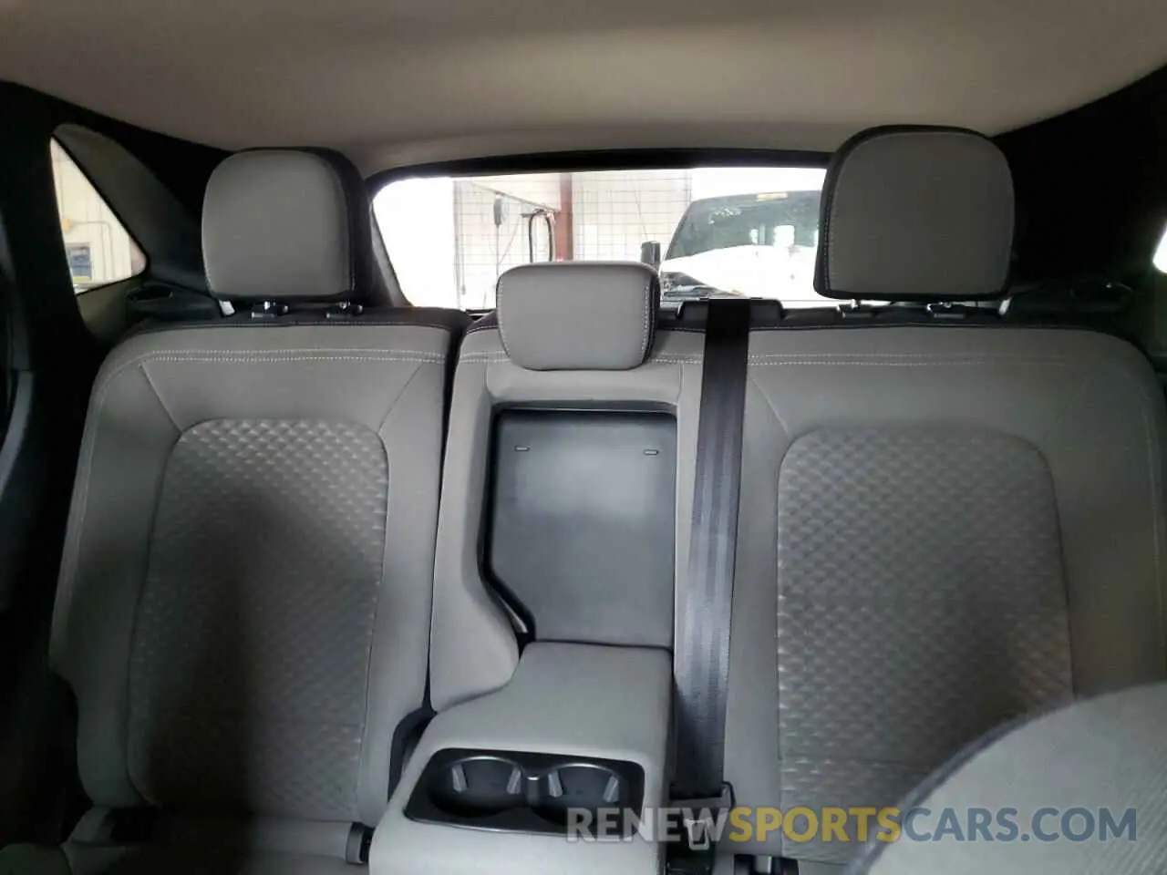 10 fotografías del automóvil dañado 1FMCU9G65LUA71672 FORD ESCAPE 2020