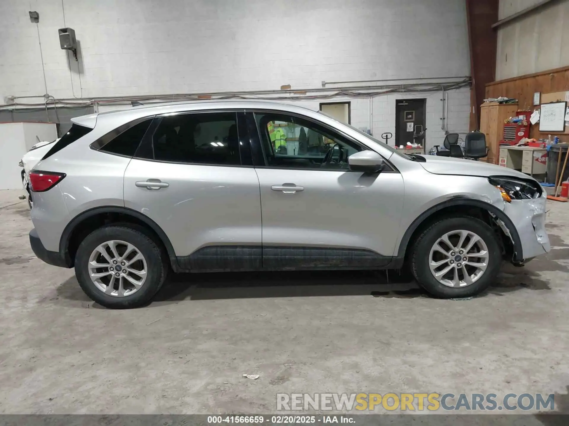 13 fotografías del automóvil dañado 1FMCU9G65LUB54289 FORD ESCAPE 2020