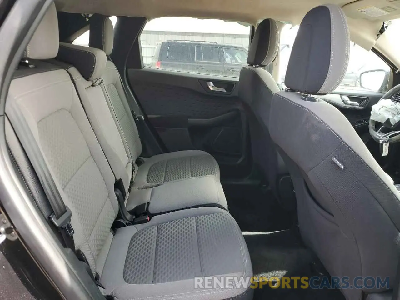 12 fotografías del automóvil dañado 1FMCU9G65LUC21800 FORD ESCAPE 2020