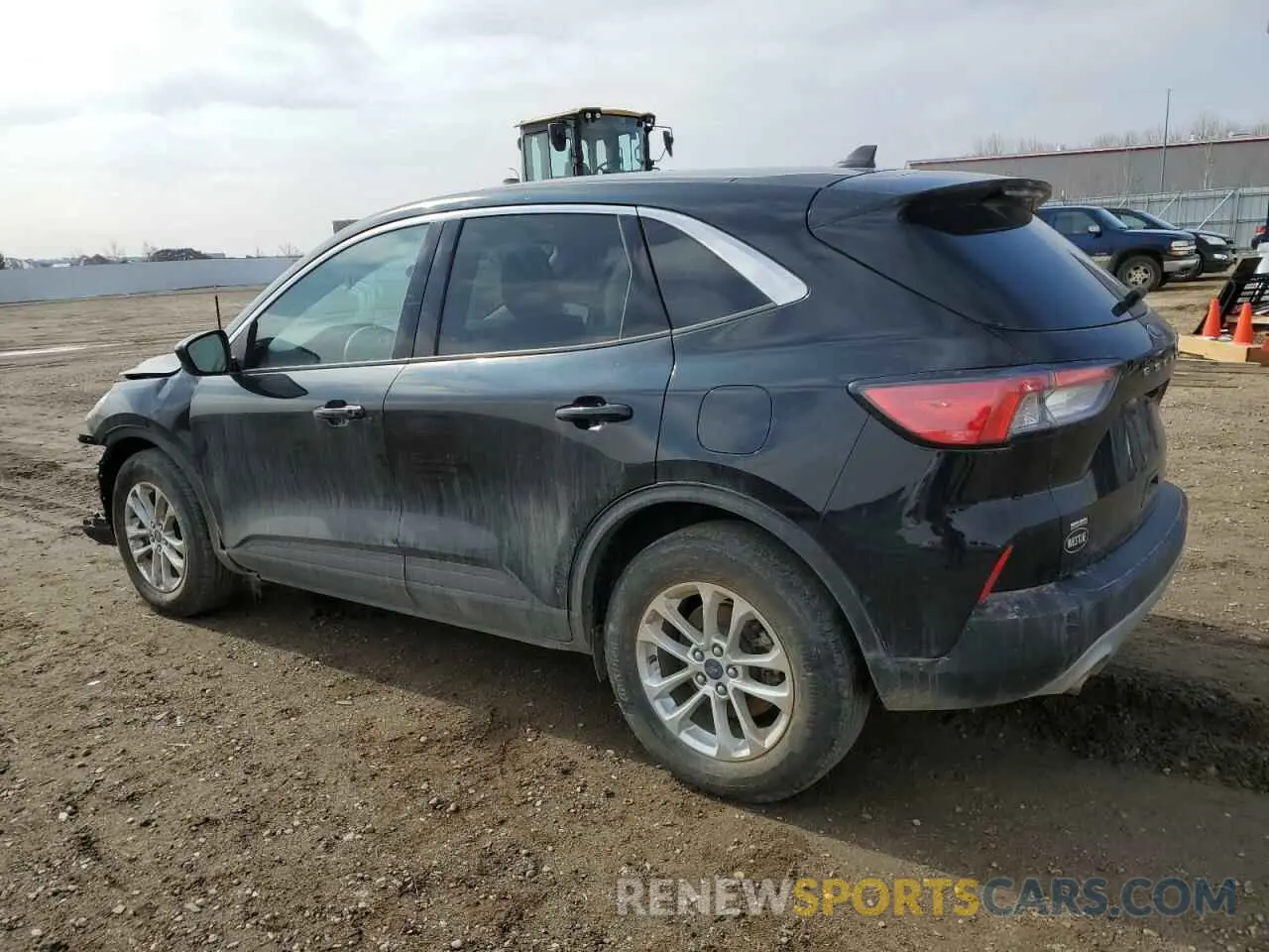 2 fotografías del automóvil dañado 1FMCU9G65LUC21800 FORD ESCAPE 2020