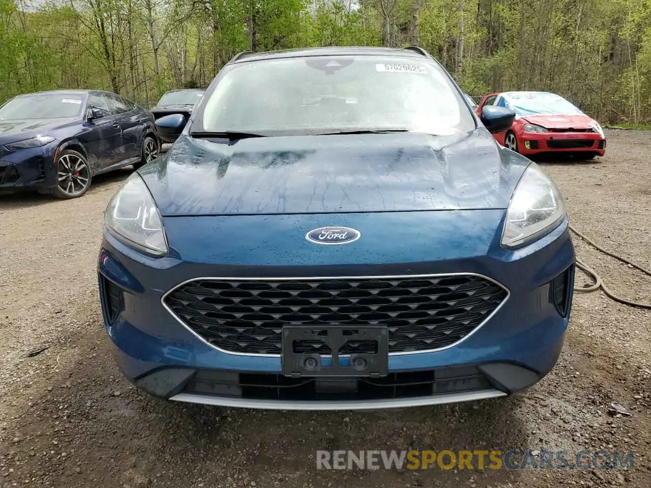 5 fotografías del automóvil dañado 1FMCU9G65LUC60225 FORD ESCAPE 2020