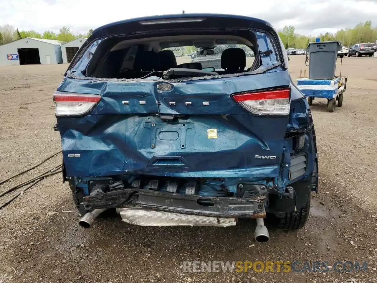 6 fotografías del automóvil dañado 1FMCU9G65LUC60225 FORD ESCAPE 2020