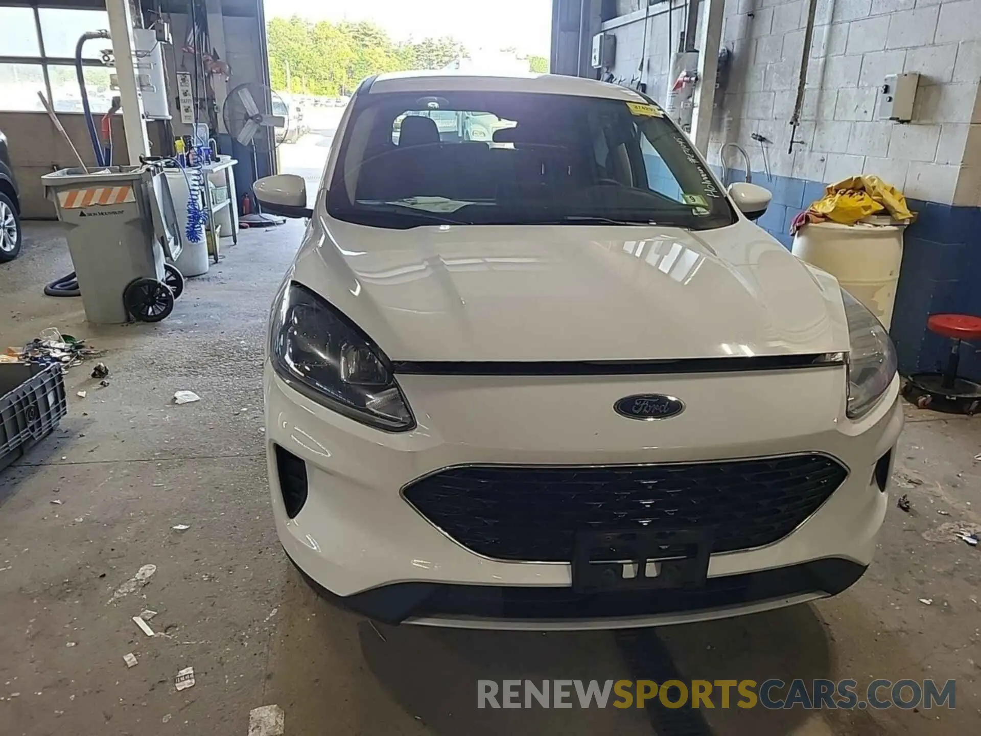 24 fotografías del automóvil dañado 1FMCU9G66LUB14805 FORD ESCAPE 2020