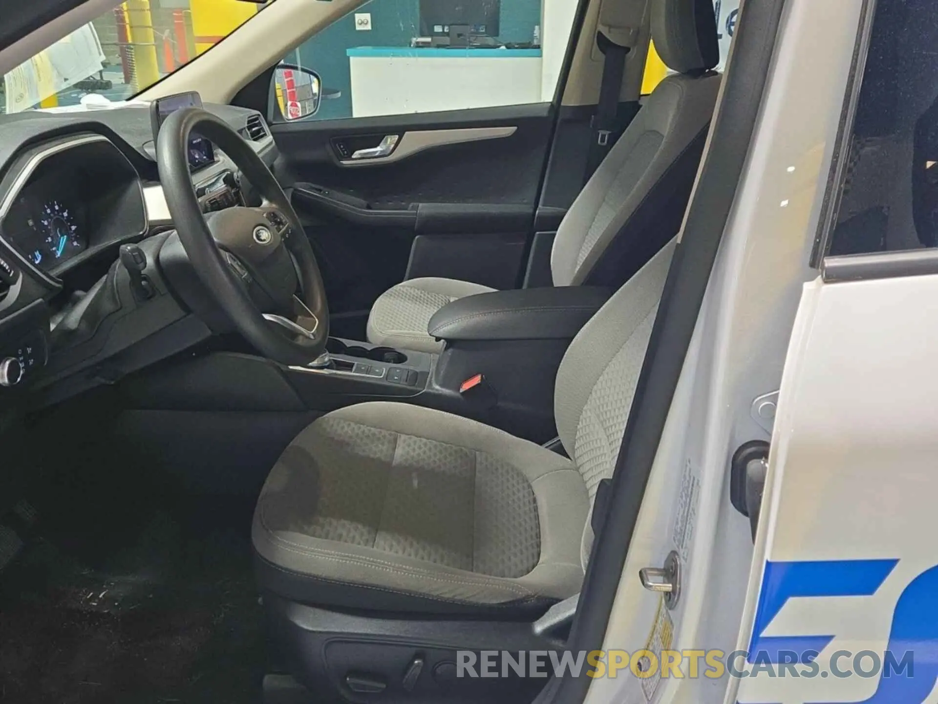 9 fotografías del automóvil dañado 1FMCU9G66LUB14805 FORD ESCAPE 2020
