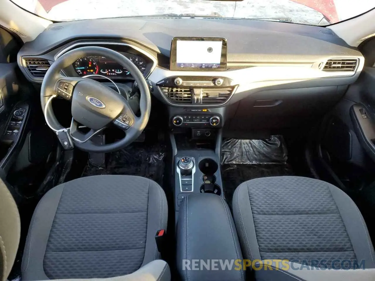 8 fotografías del automóvil dañado 1FMCU9G66LUC61528 FORD ESCAPE 2020
