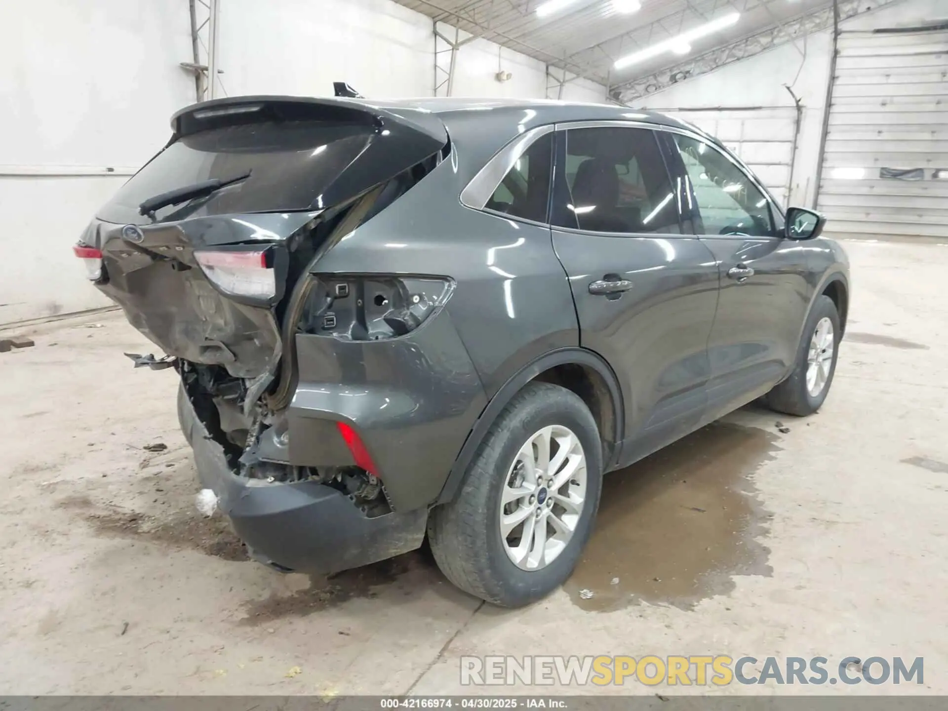 4 fotografías del automóvil dañado 1FMCU9G67LUA50211 FORD ESCAPE 2020