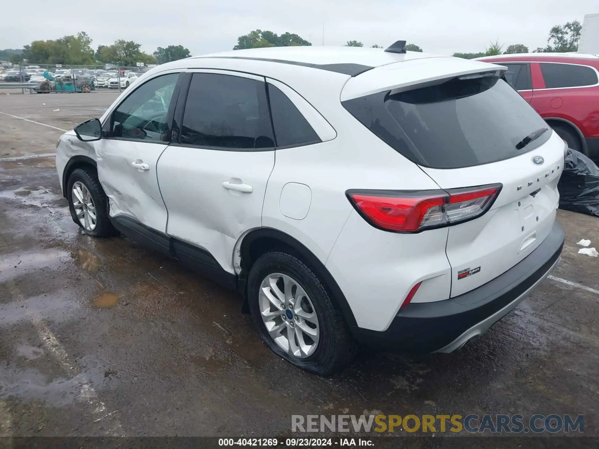 3 fotografías del automóvil dañado 1FMCU9G67LUA64867 FORD ESCAPE 2020