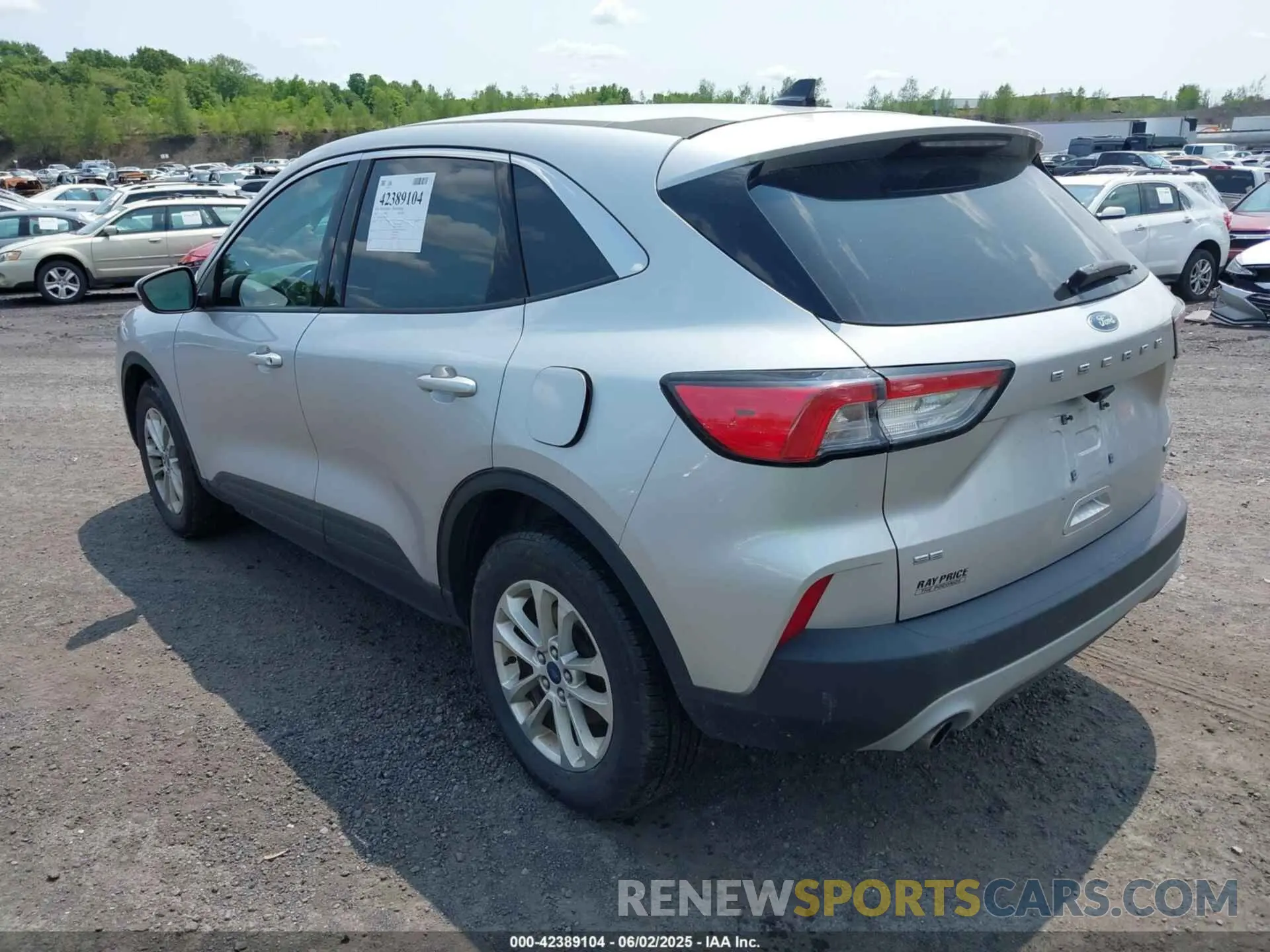 3 fotografías del automóvil dañado 1FMCU9G67LUA85265 FORD ESCAPE 2020