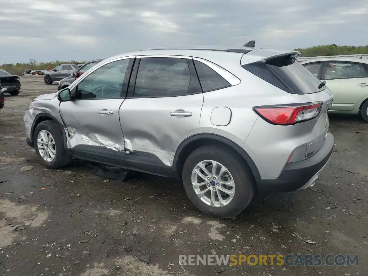 2 fotografías del automóvil dañado 1FMCU9G67LUA94757 FORD ESCAPE 2020