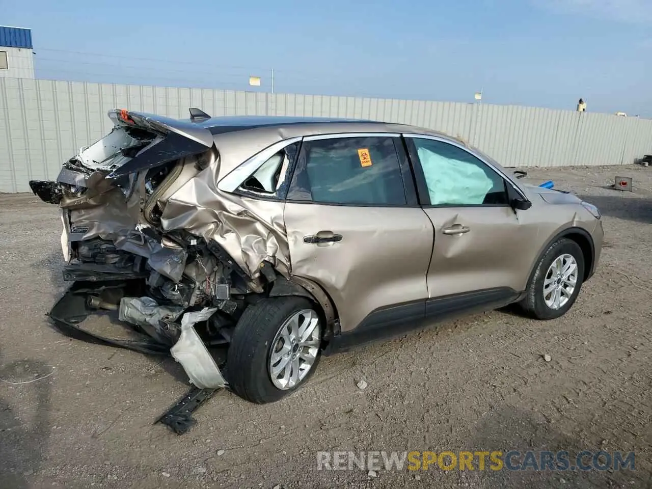 3 fotografías del automóvil dañado 1FMCU9G67LUB69375 FORD ESCAPE 2020
