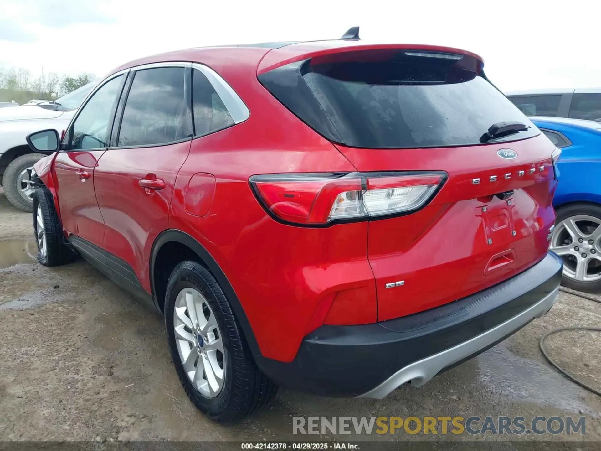 3 fotografías del automóvil dañado 1FMCU9G67LUC18624 FORD ESCAPE 2020