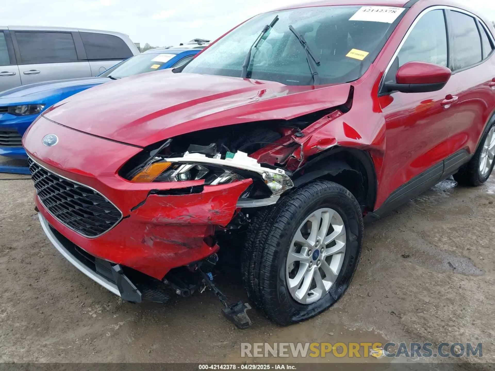 6 fotografías del automóvil dañado 1FMCU9G67LUC18624 FORD ESCAPE 2020