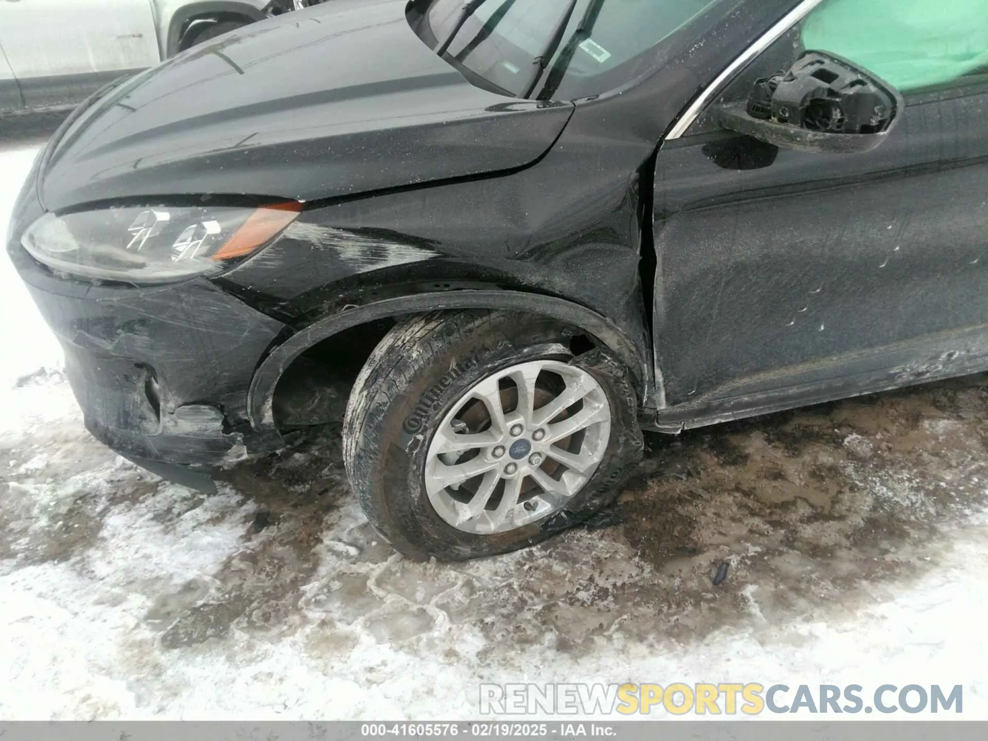 6 fotografías del automóvil dañado 1FMCU9G68LUB64783 FORD ESCAPE 2020