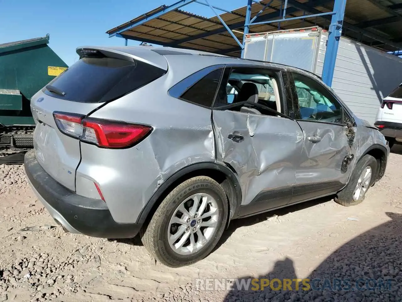3 fotografías del automóvil dañado 1FMCU9G68LUB84189 FORD ESCAPE 2020