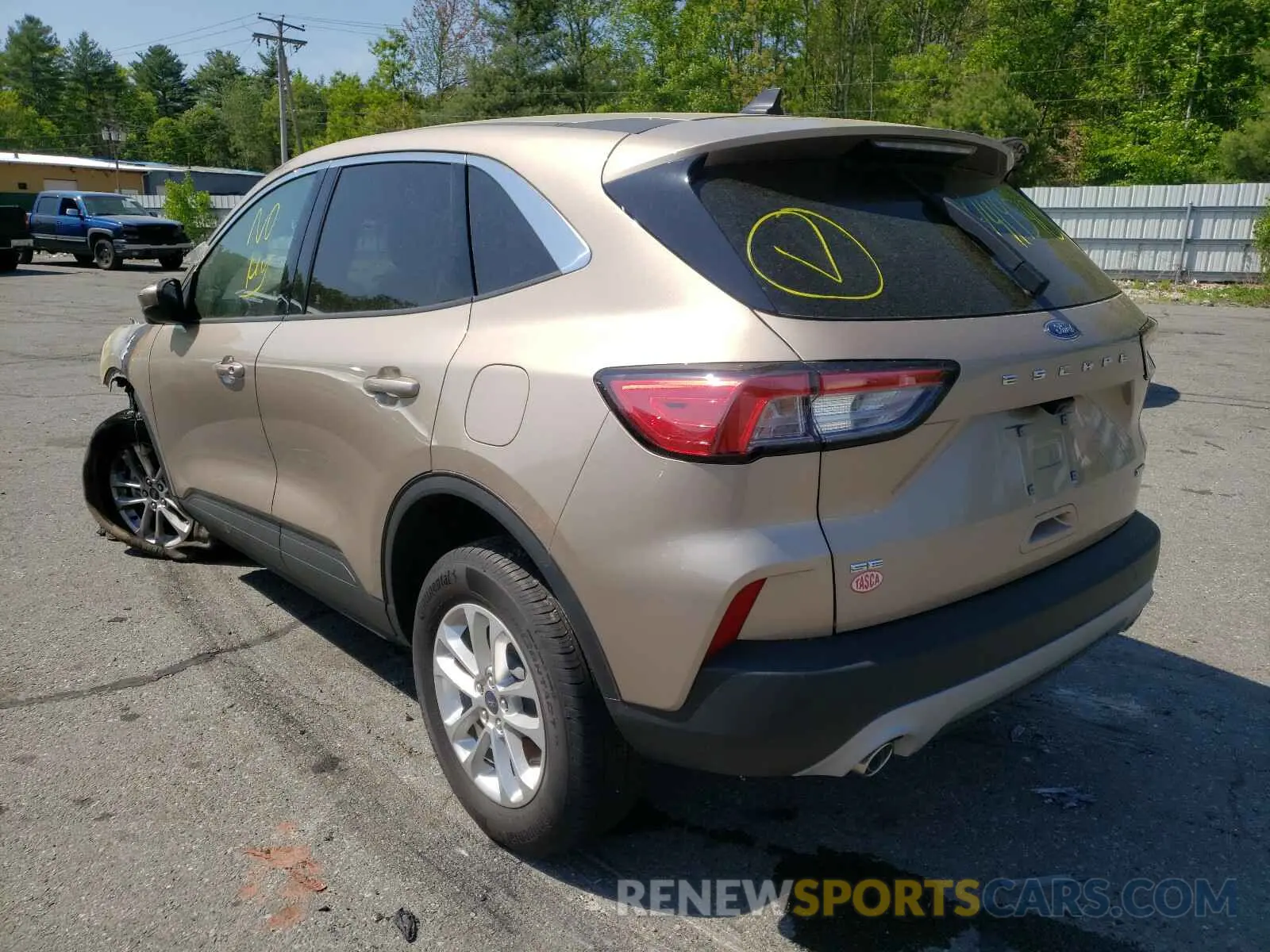 3 fotografías del automóvil dañado 1FMCU9G68LUB87254 FORD ESCAPE 2020
