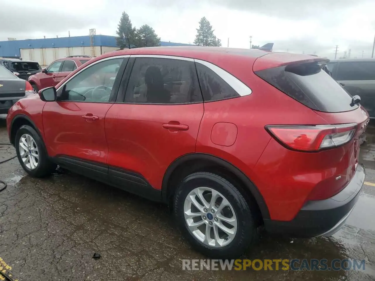 2 fotografías del automóvil dañado 1FMCU9G68LUC36940 FORD ESCAPE 2020