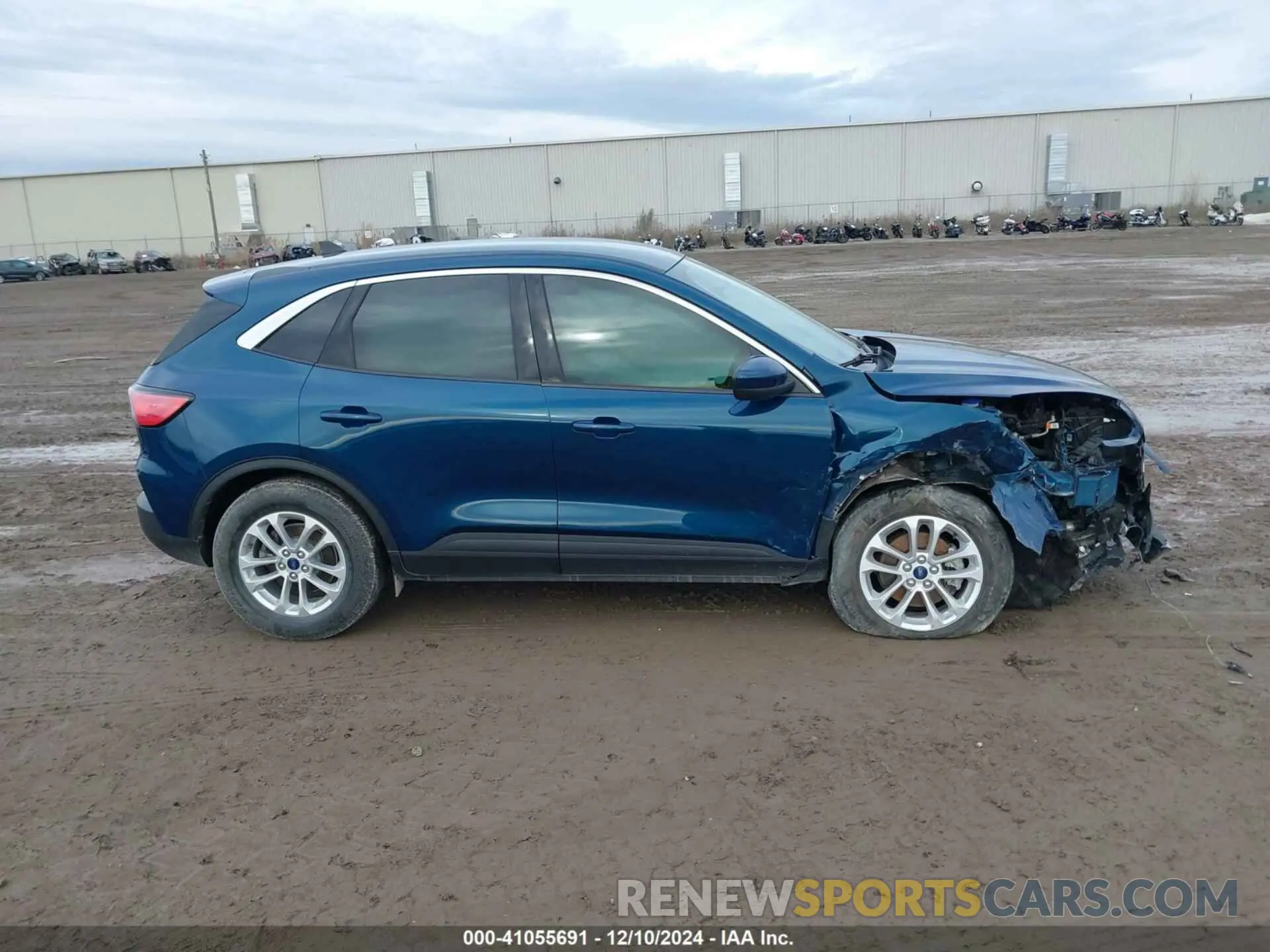 13 fotografías del automóvil dañado 1FMCU9G68LUC39367 FORD ESCAPE 2020