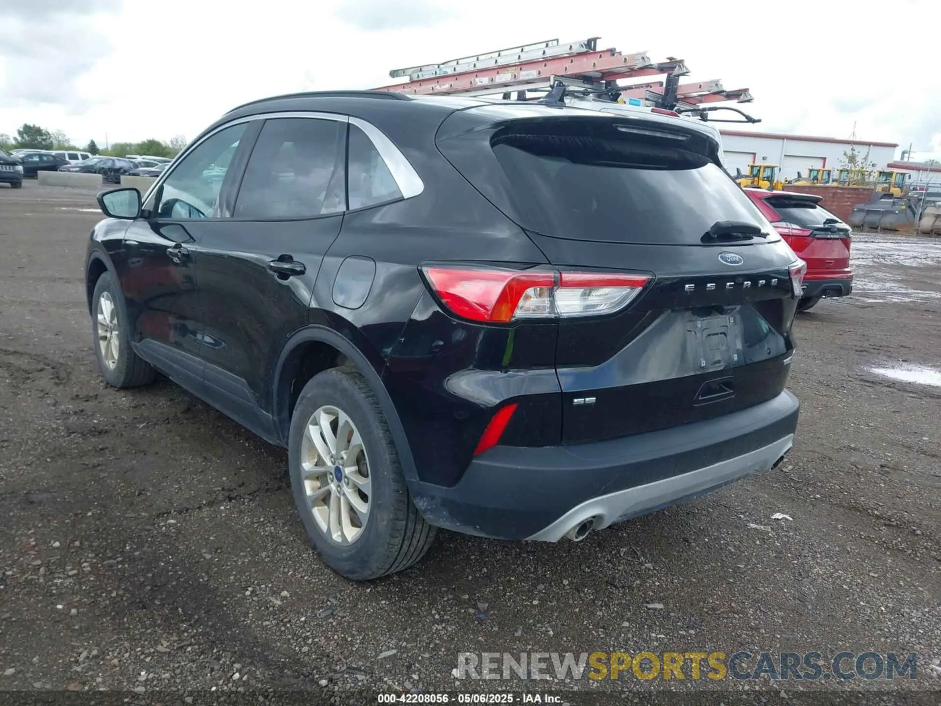 3 fotografías del automóvil dañado 1FMCU9G69LUA09014 FORD ESCAPE 2020