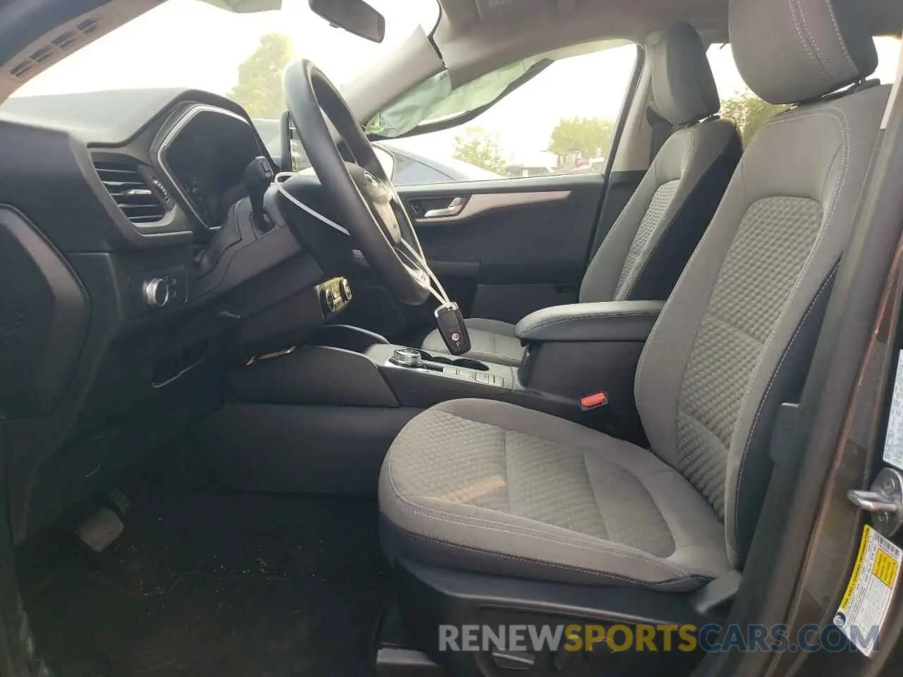 7 fotografías del automóvil dañado 1FMCU9G69LUA20482 FORD ESCAPE 2020