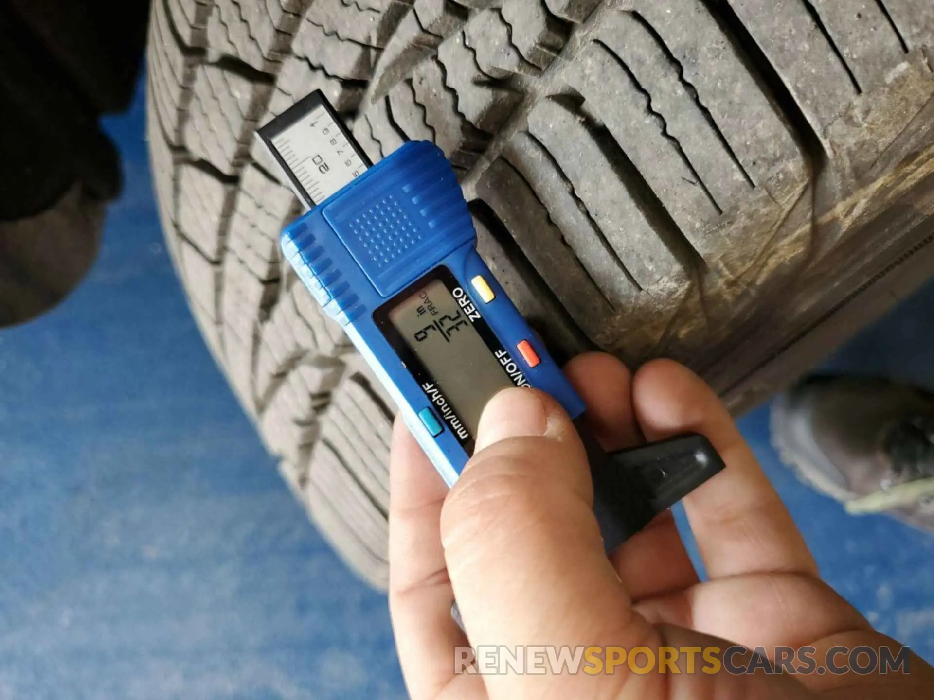 14 fotografías del automóvil dañado 1FMCU9G69LUA82500 FORD ESCAPE 2020