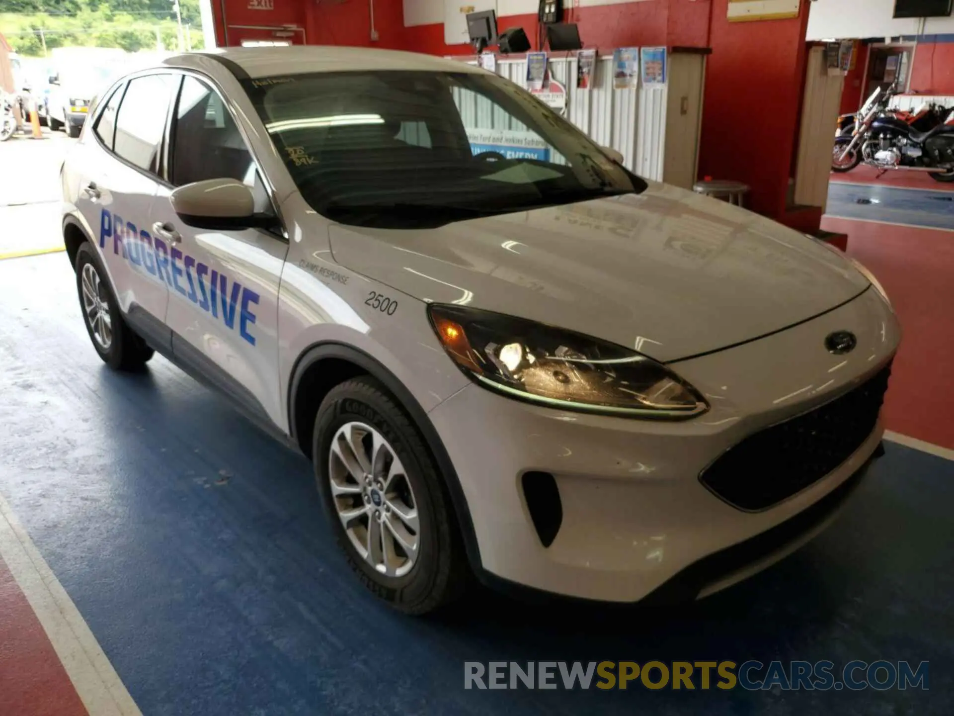 22 fotografías del automóvil dañado 1FMCU9G69LUA82500 FORD ESCAPE 2020