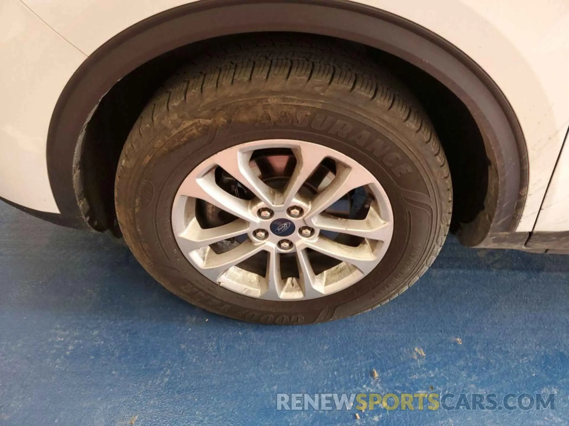 3 fotografías del automóvil dañado 1FMCU9G69LUA82500 FORD ESCAPE 2020