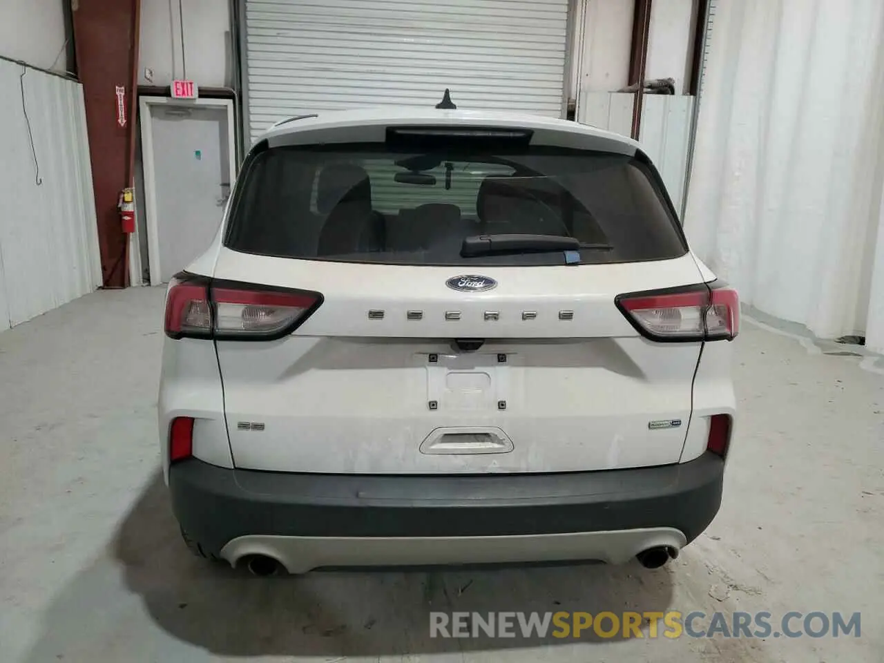 6 fotografías del automóvil dañado 1FMCU9G69LUA99846 FORD ESCAPE 2020