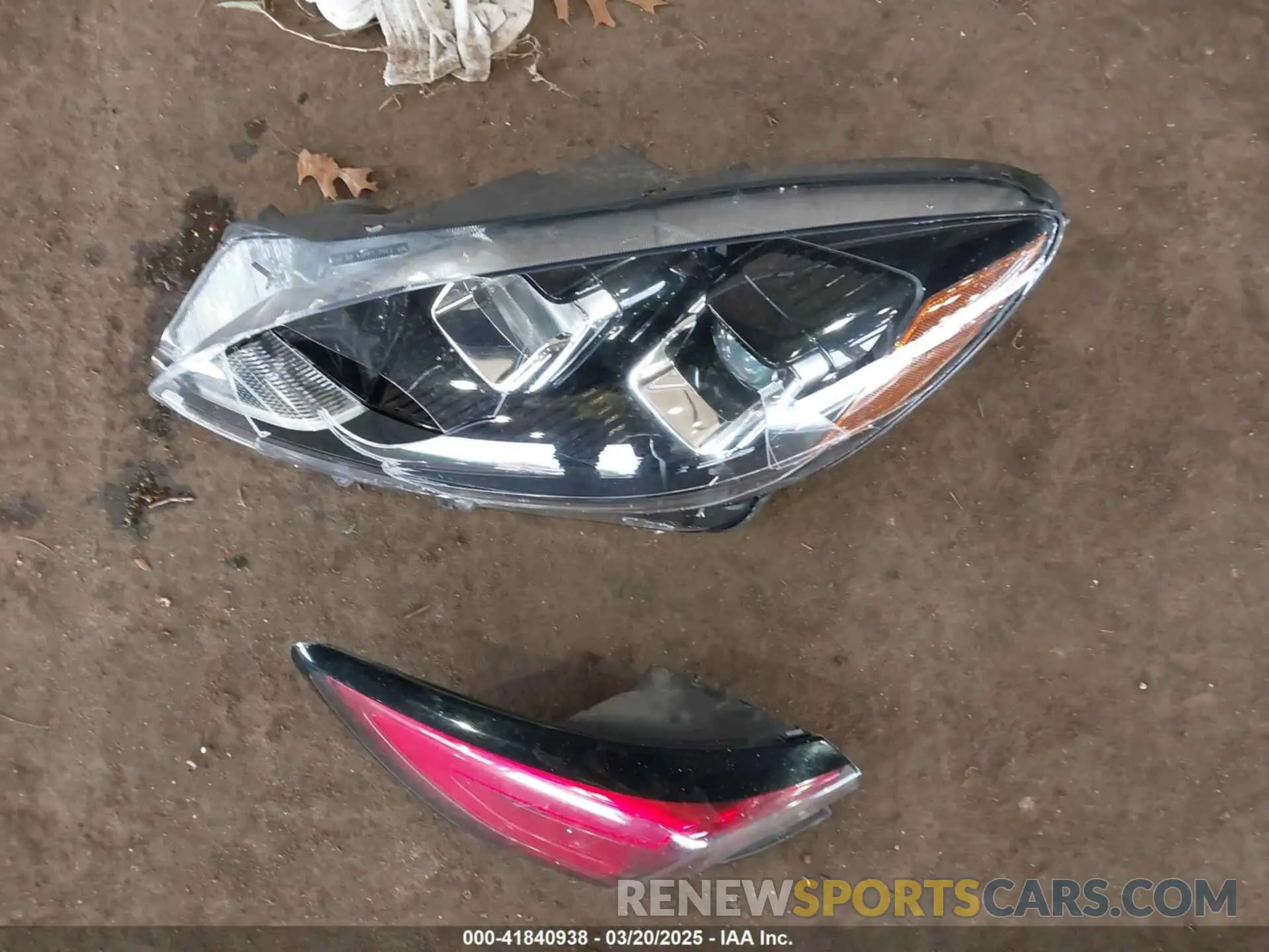 12 fotografías del automóvil dañado 1FMCU9G69LUB14815 FORD ESCAPE 2020