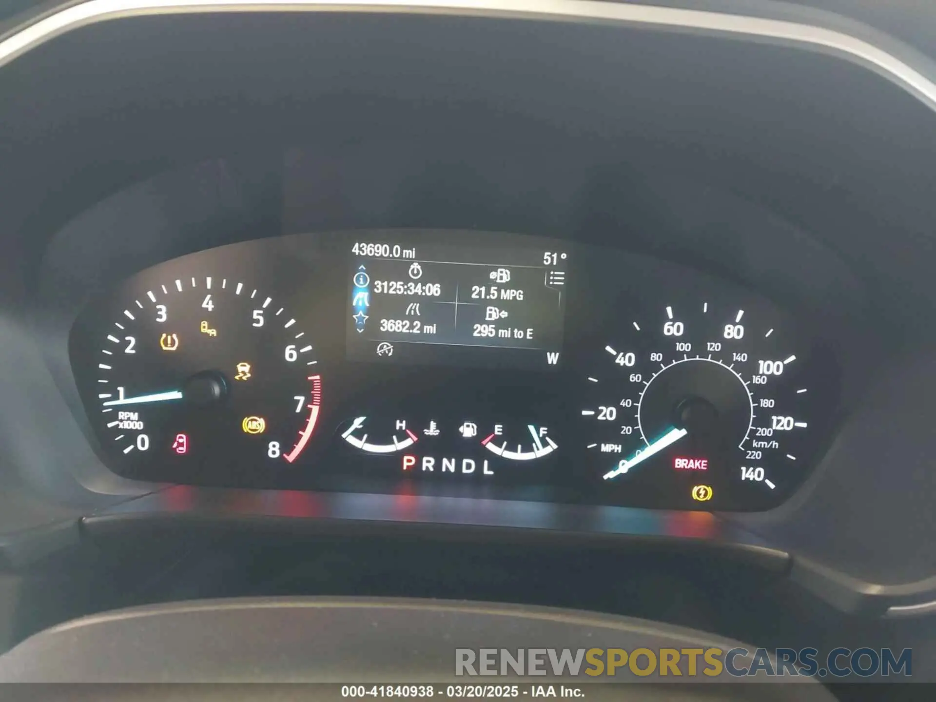 7 fotografías del automóvil dañado 1FMCU9G69LUB14815 FORD ESCAPE 2020