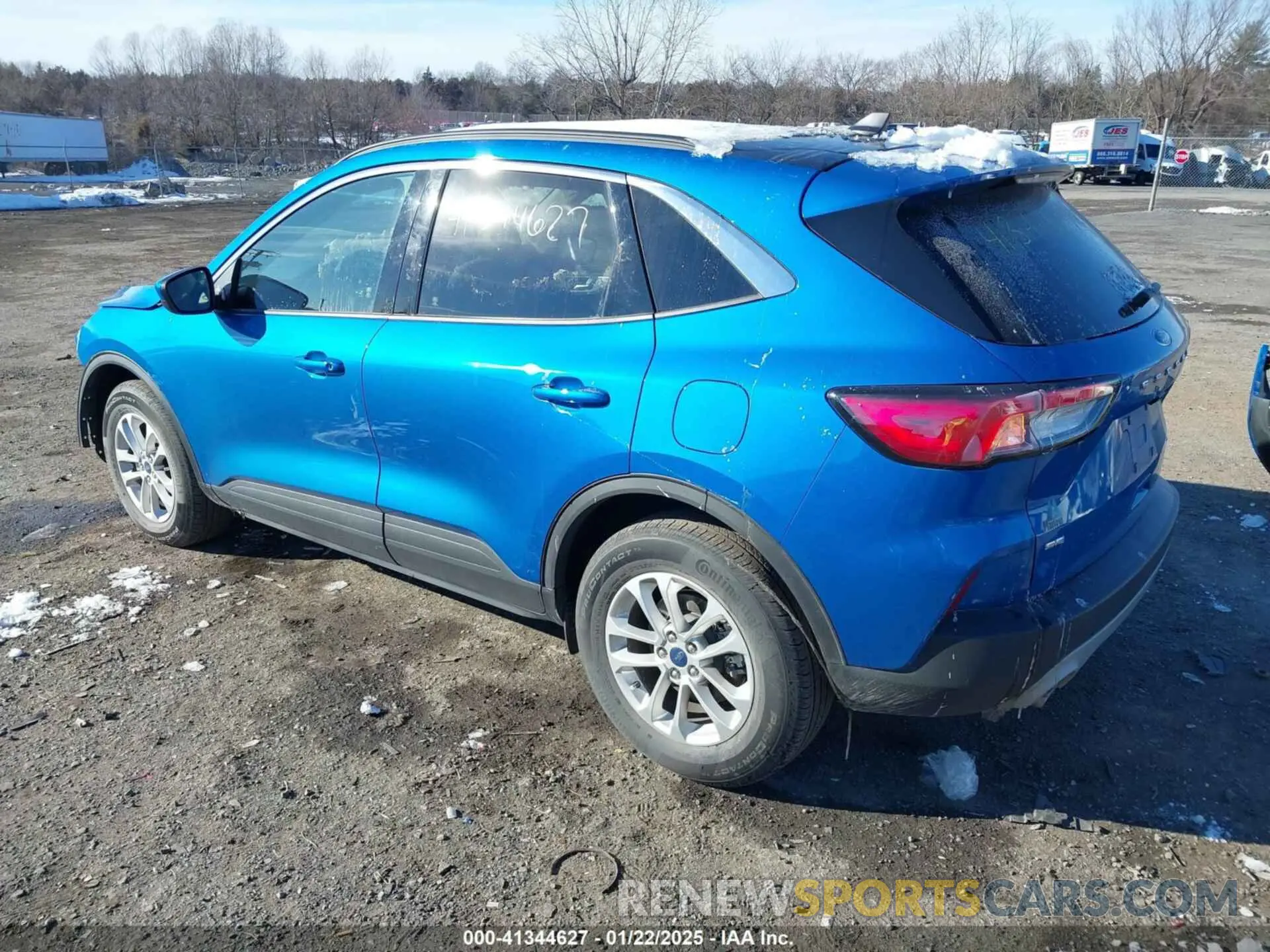3 fotografías del automóvil dañado 1FMCU9G69LUB28875 FORD ESCAPE 2020