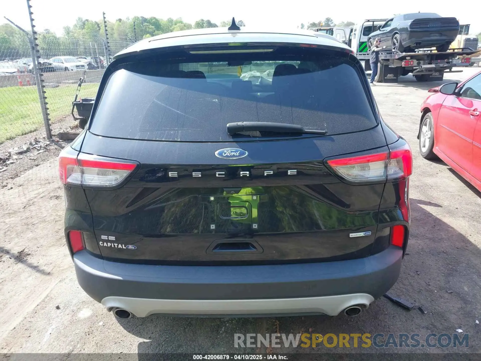16 fotografías del automóvil dañado 1FMCU9G69LUB40332 FORD ESCAPE 2020