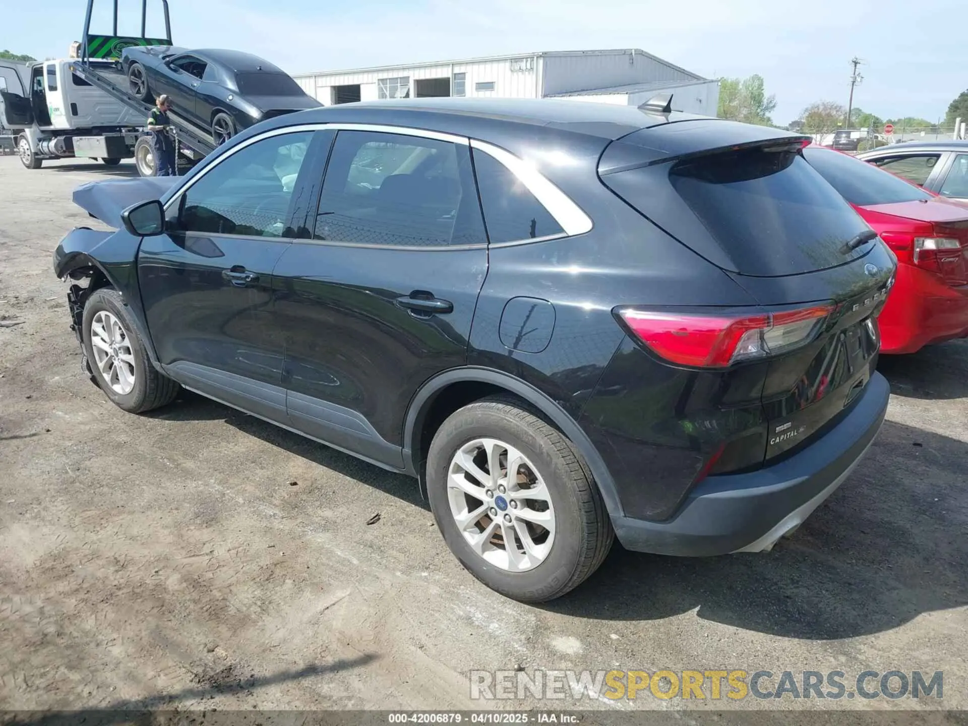 3 fotografías del automóvil dañado 1FMCU9G69LUB40332 FORD ESCAPE 2020