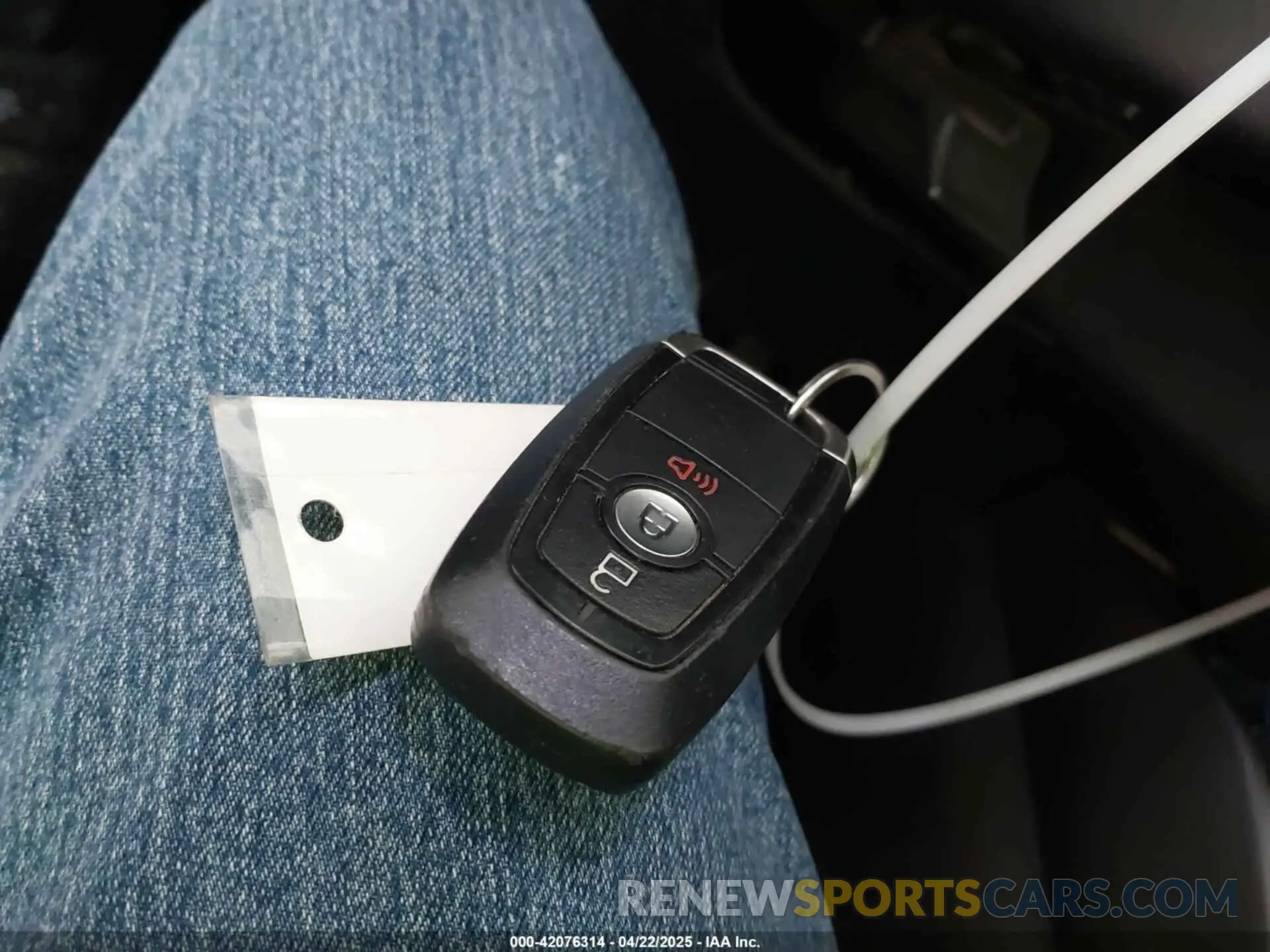 11 fotografías del automóvil dañado 1FMCU9G69LUB69426 FORD ESCAPE 2020