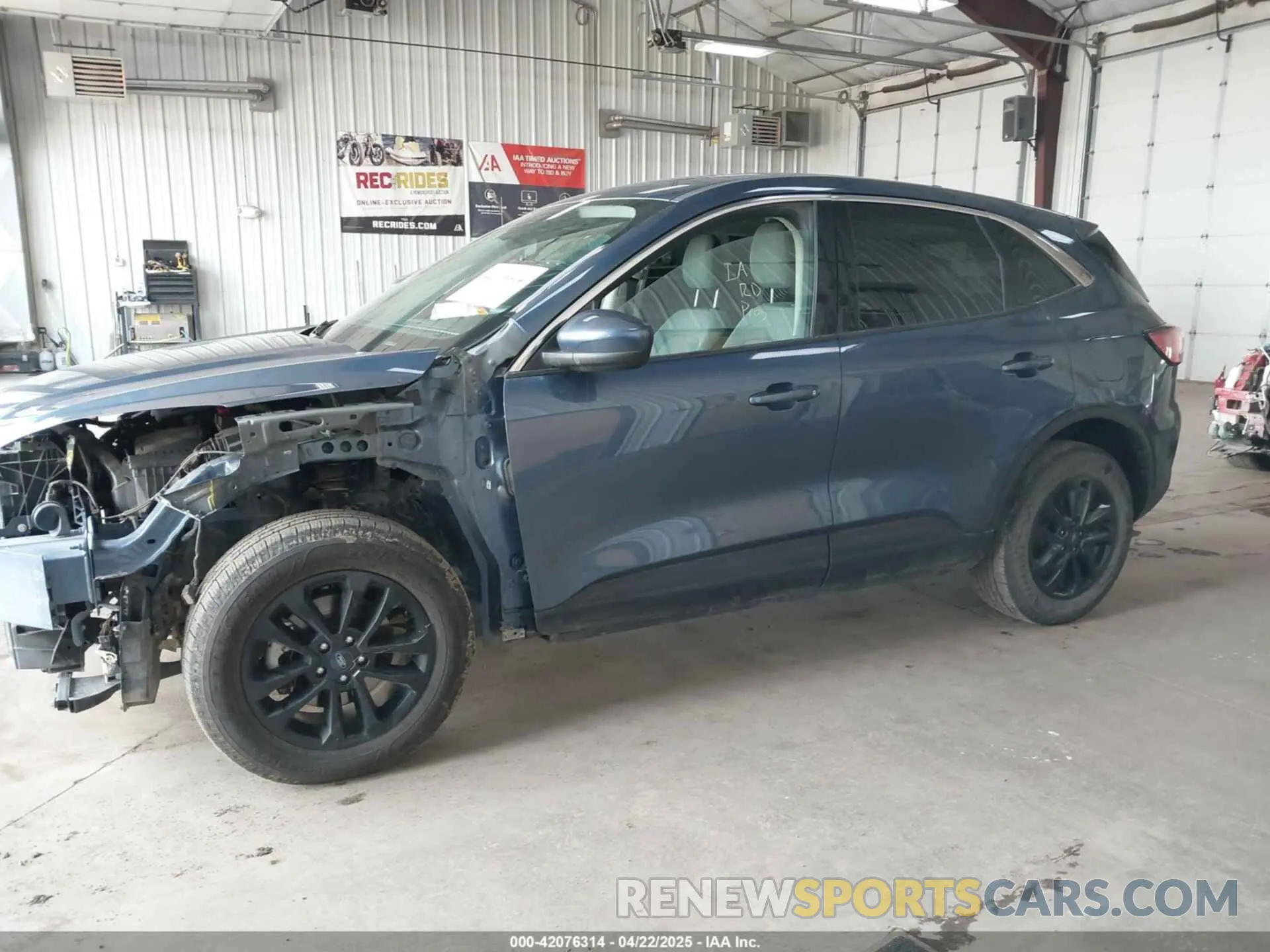 15 fotografías del automóvil dañado 1FMCU9G69LUB69426 FORD ESCAPE 2020