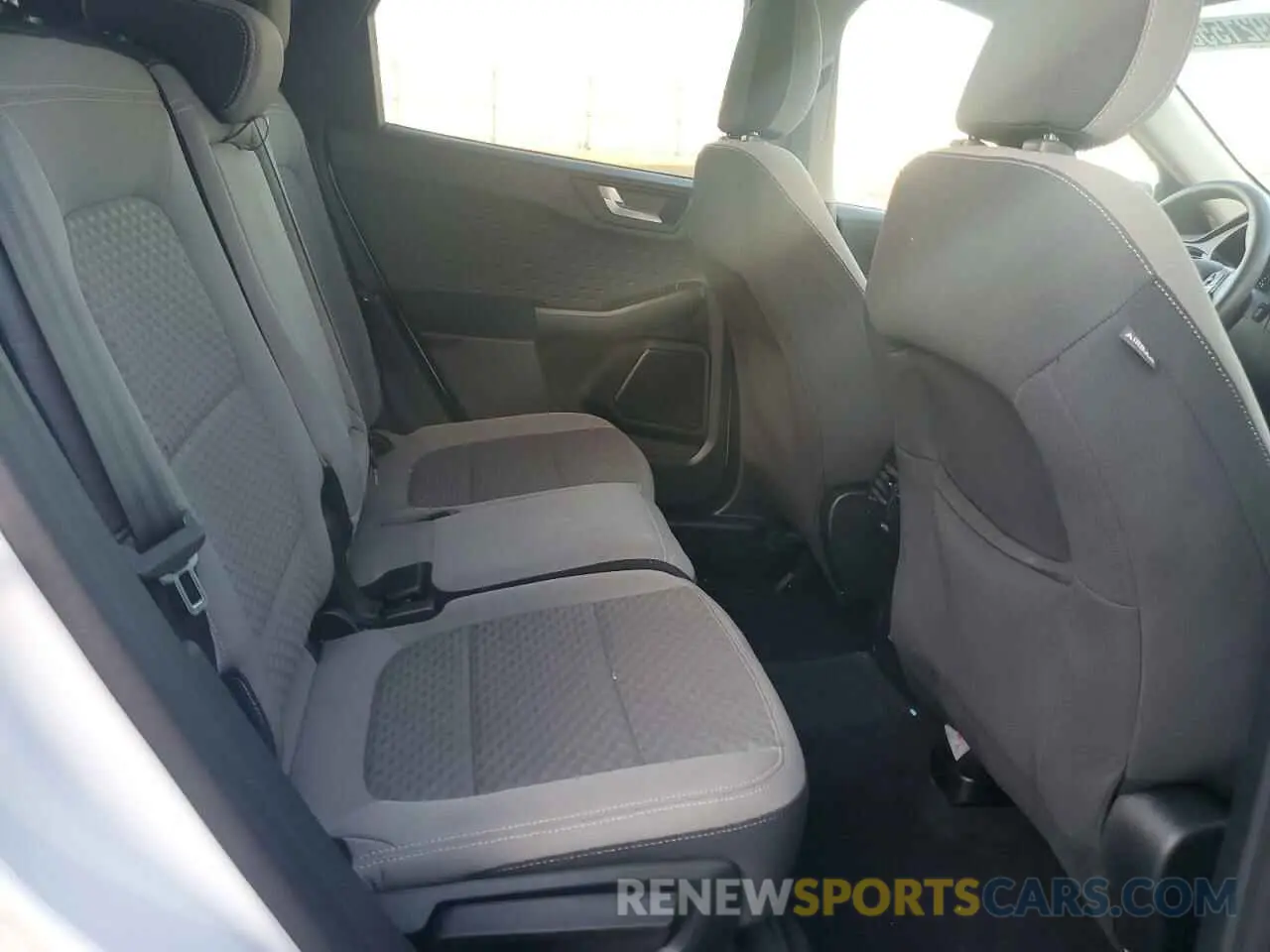 11 fotografías del automóvil dañado 1FMCU9G69LUC02425 FORD ESCAPE 2020
