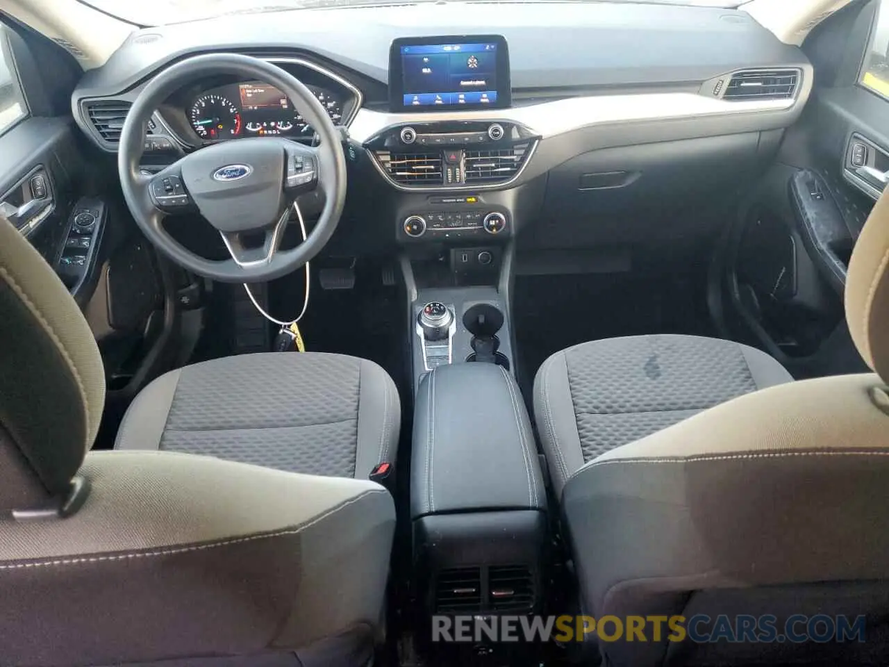 8 fotografías del automóvil dañado 1FMCU9G69LUC02425 FORD ESCAPE 2020