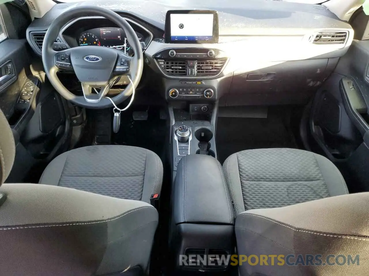 8 fotografías del automóvil dañado 1FMCU9G69LUC18933 FORD ESCAPE 2020
