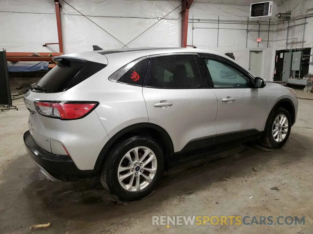 3 fotografías del automóvil dañado 1FMCU9G69LUC25638 FORD ESCAPE 2020