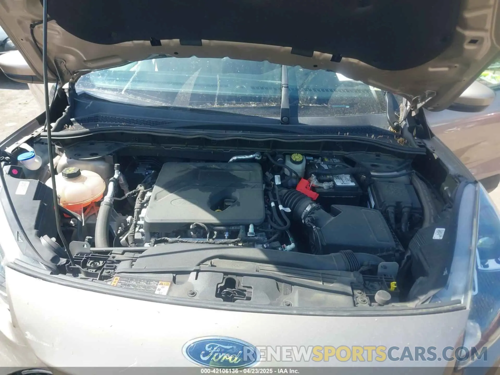 10 fotografías del automóvil dañado 1FMCU9G6XLUA25108 FORD ESCAPE 2020