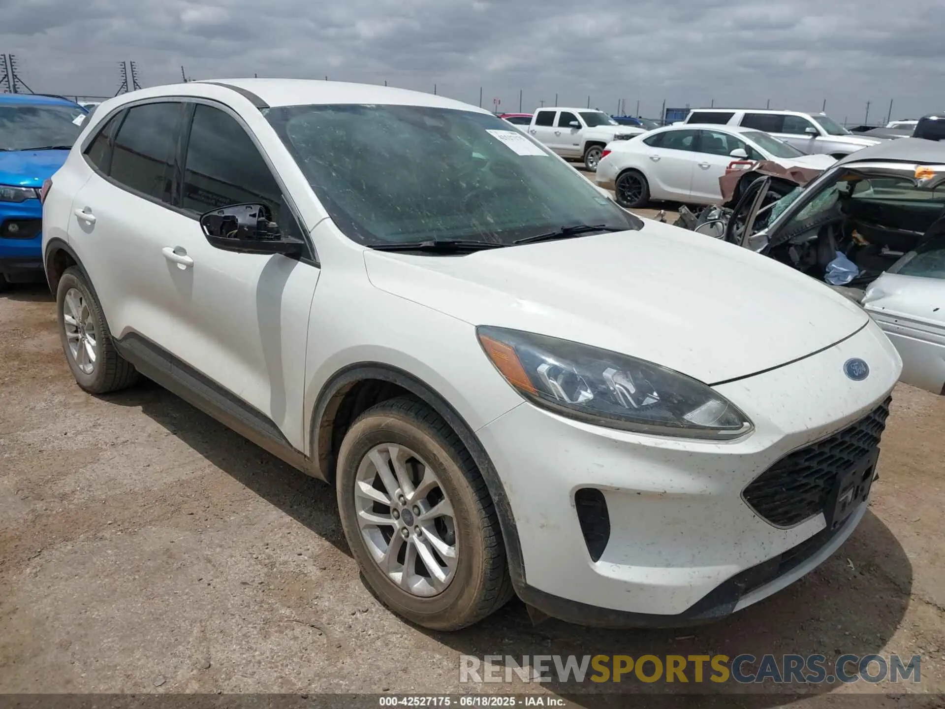 1 fotografías del automóvil dañado 1FMCU9G6XLUA32012 FORD ESCAPE 2020