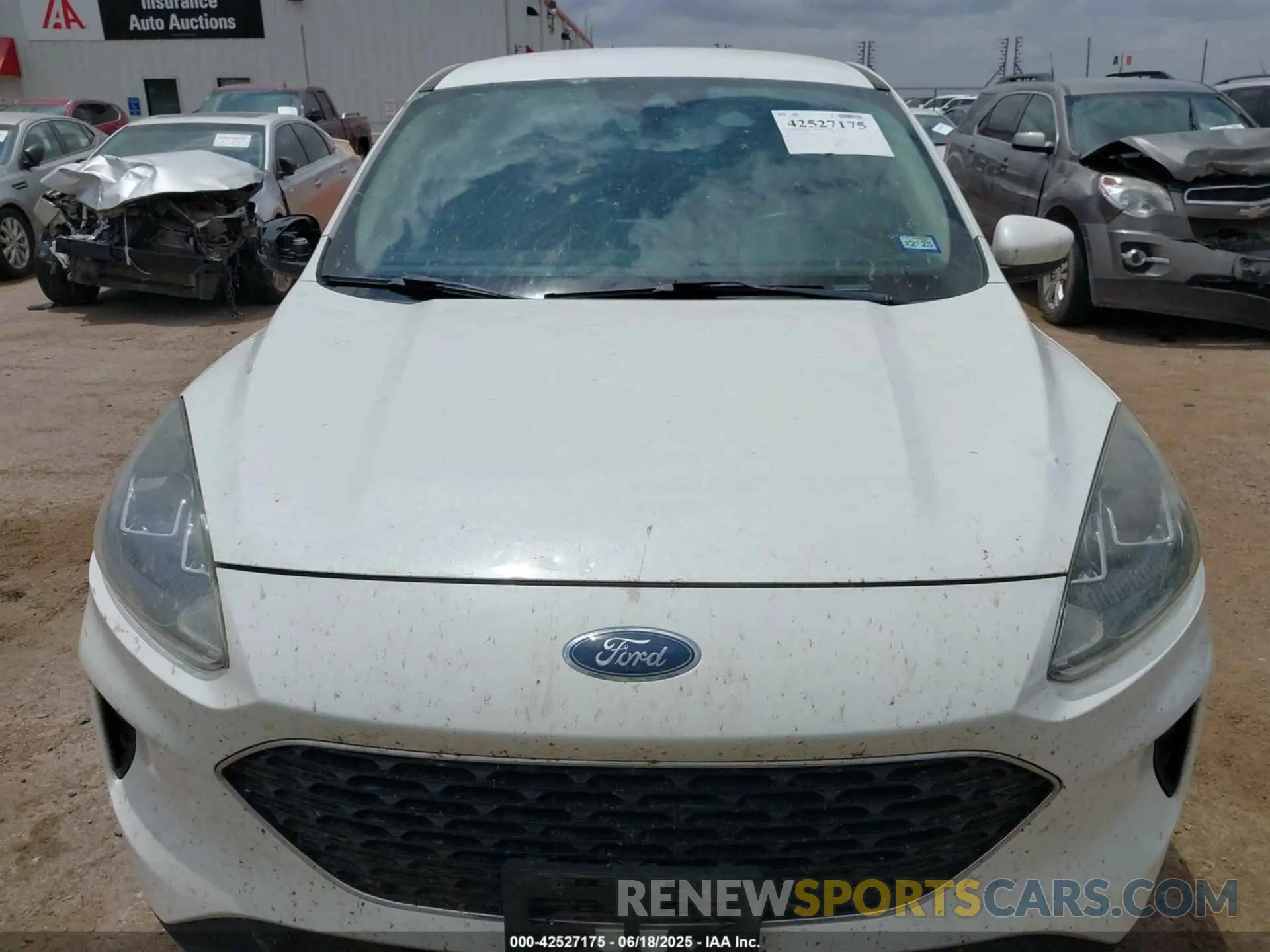 12 fotografías del automóvil dañado 1FMCU9G6XLUA32012 FORD ESCAPE 2020