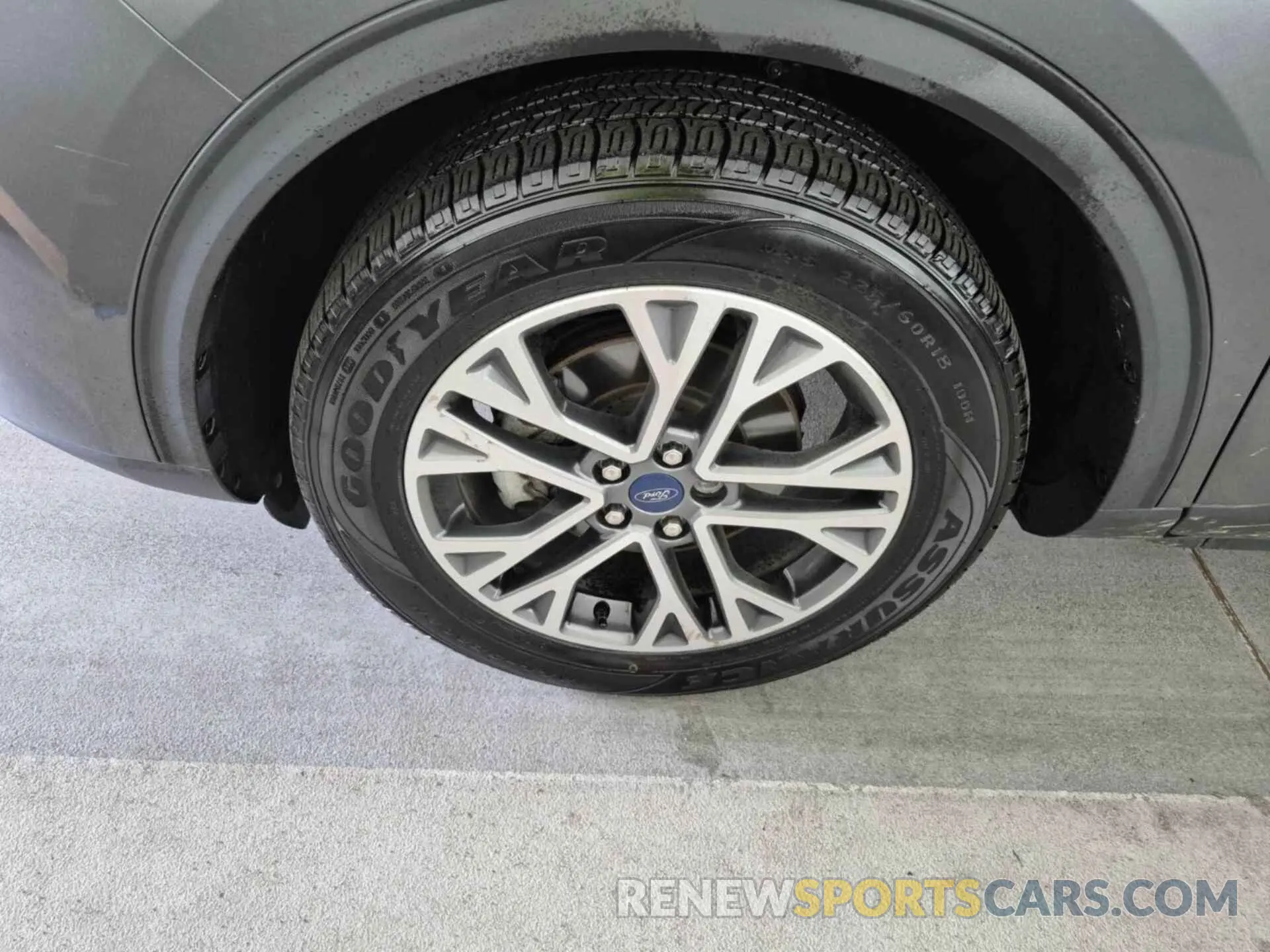 20 fotografías del automóvil dañado 1FMCU9H60LUA82545 FORD ESCAPE 2020