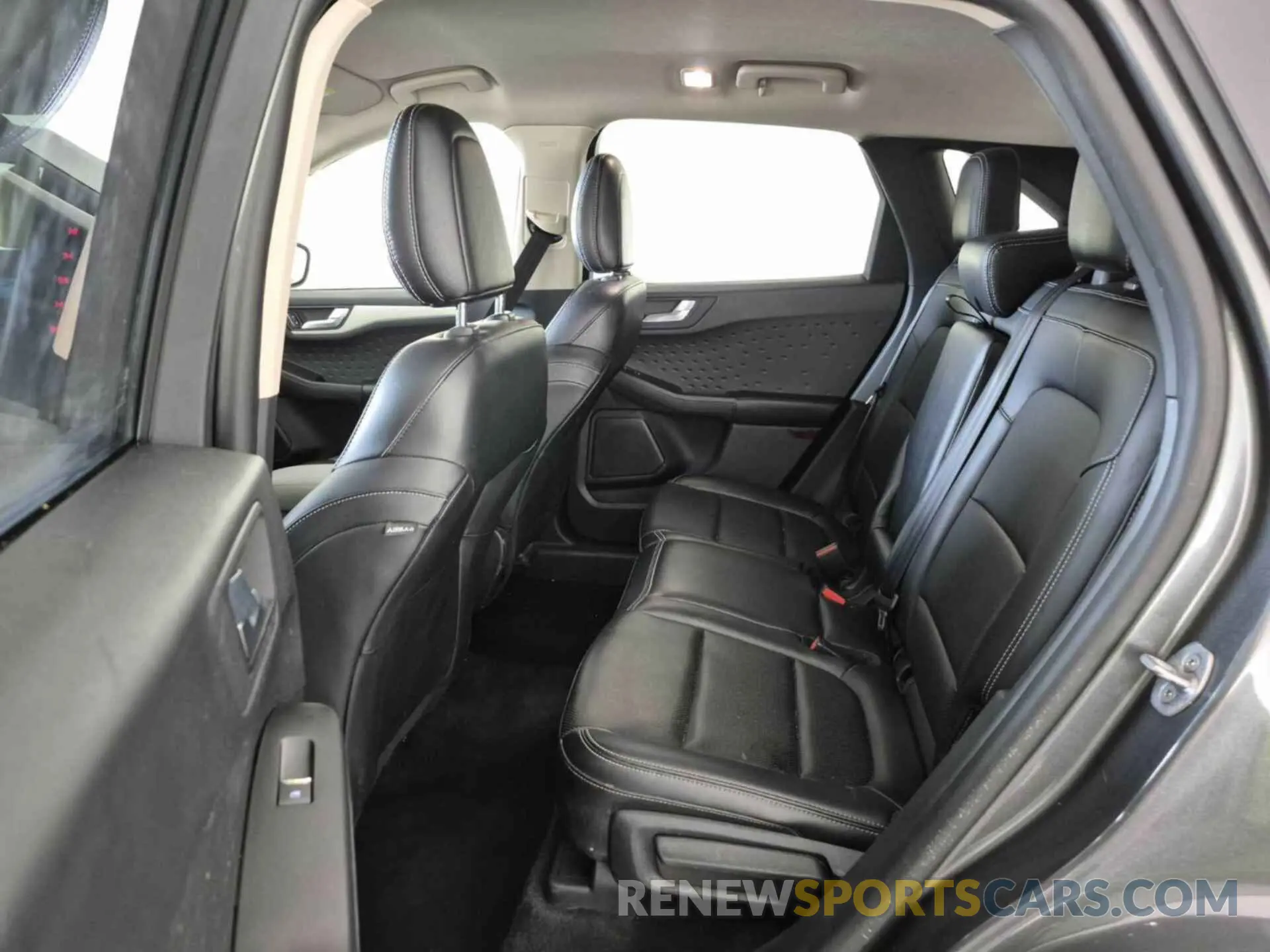 27 fotografías del automóvil dañado 1FMCU9H60LUA82545 FORD ESCAPE 2020