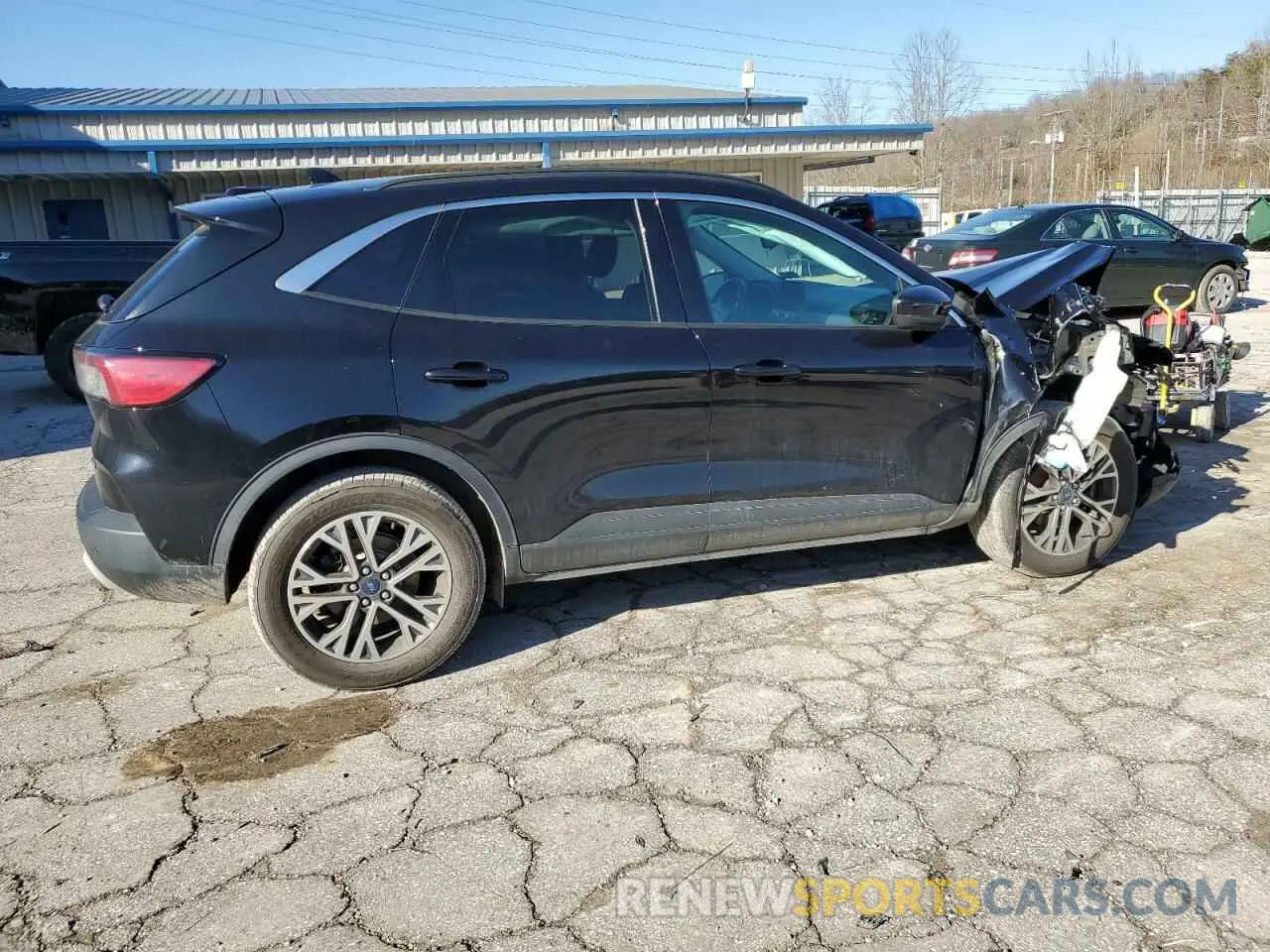 3 fotografías del automóvil dañado 1FMCU9H61LUA81128 FORD ESCAPE 2020
